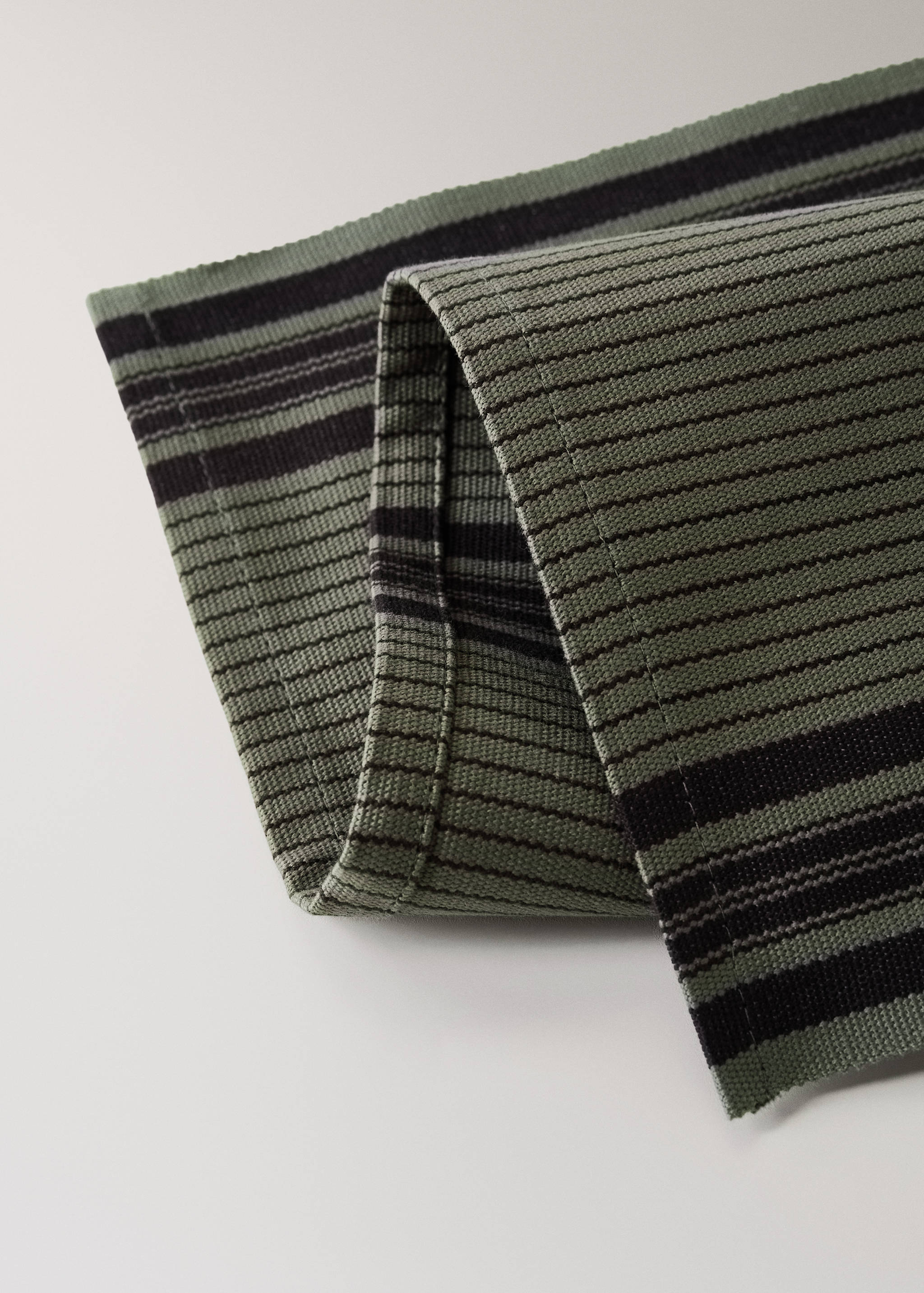 Cotton yarn-dyed striped placemat - Details of the article 1