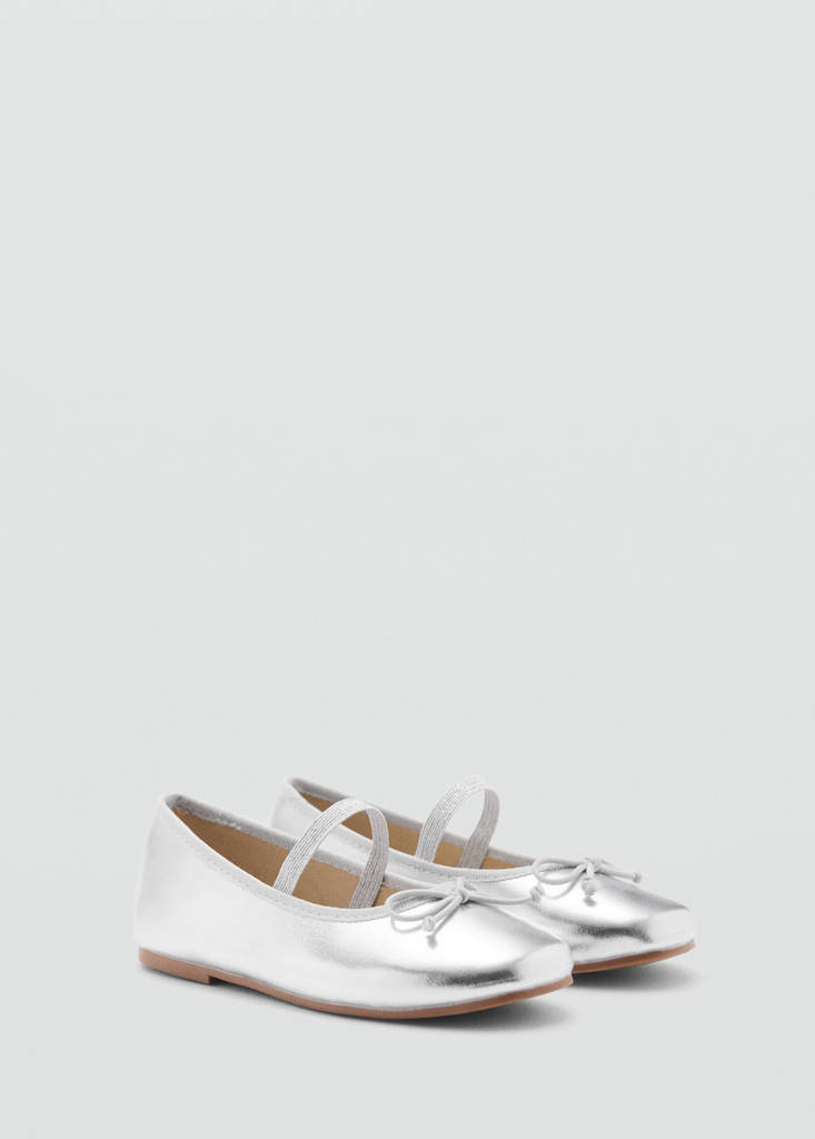 Ballet flats with metallic strap