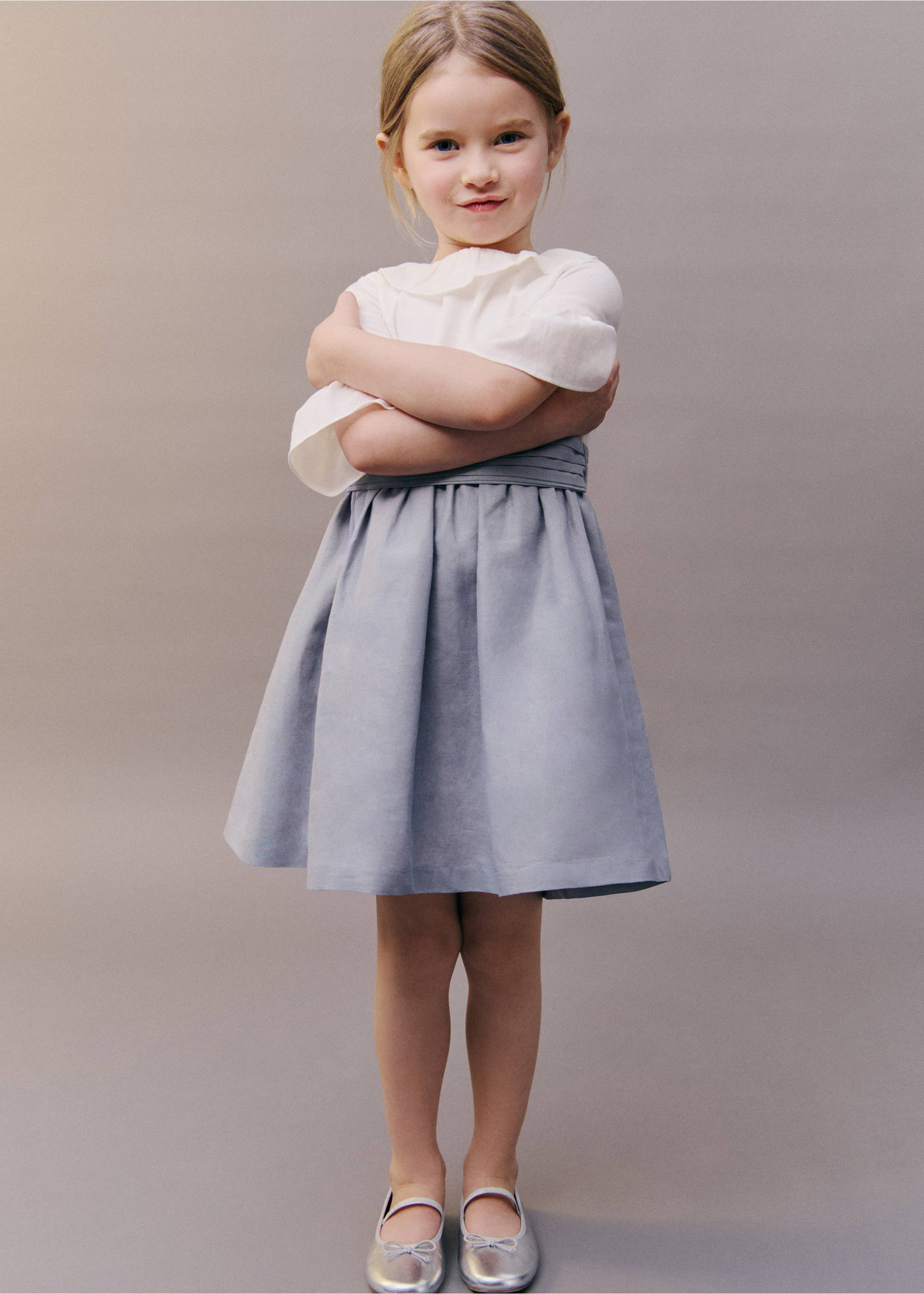 Bailarinas metalizadas tira - Detalle del artículo 5, Plata. Ref: 87053641-00.