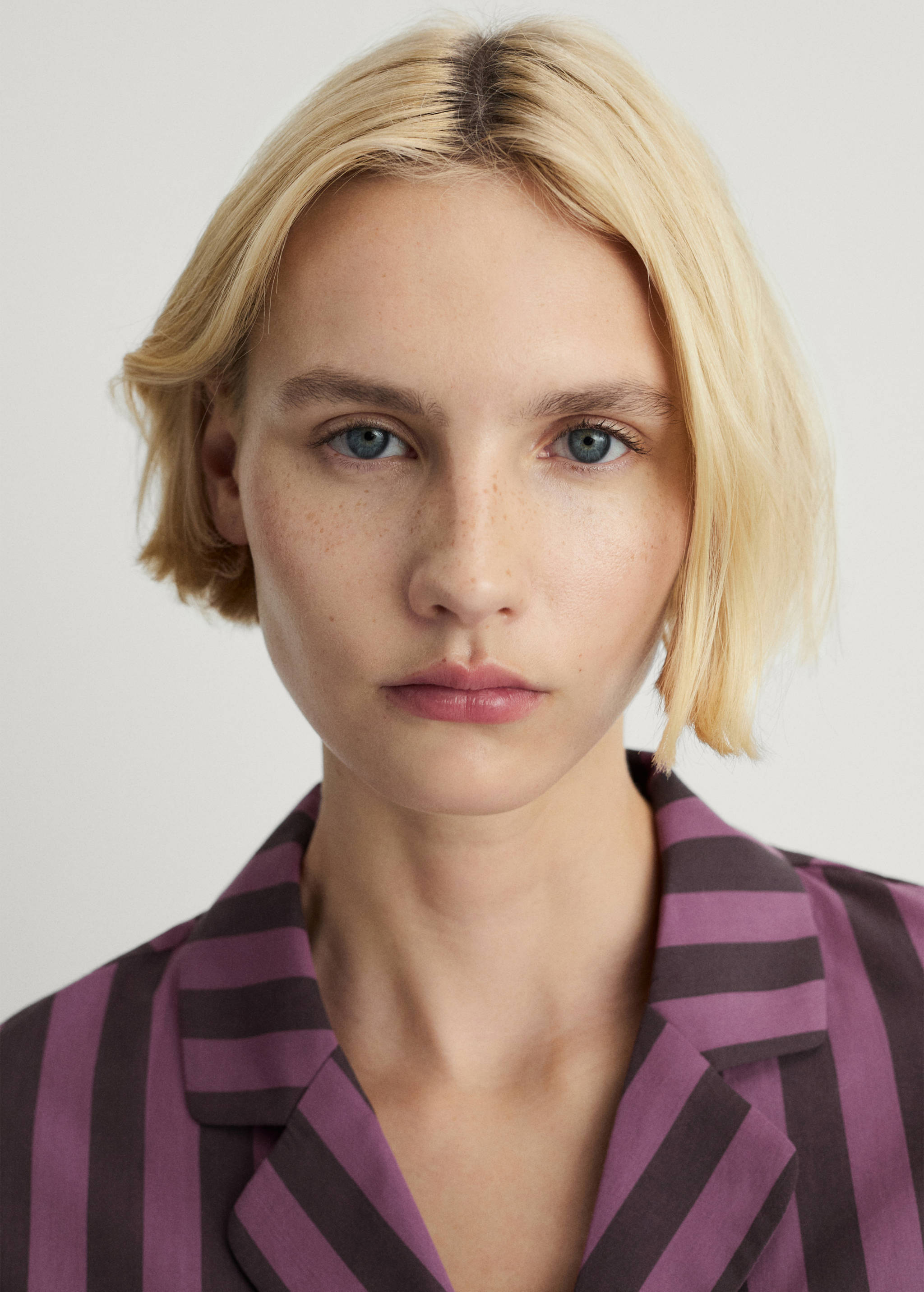 Camisa corta raya tejida bicolor - Detalle del artículo 1