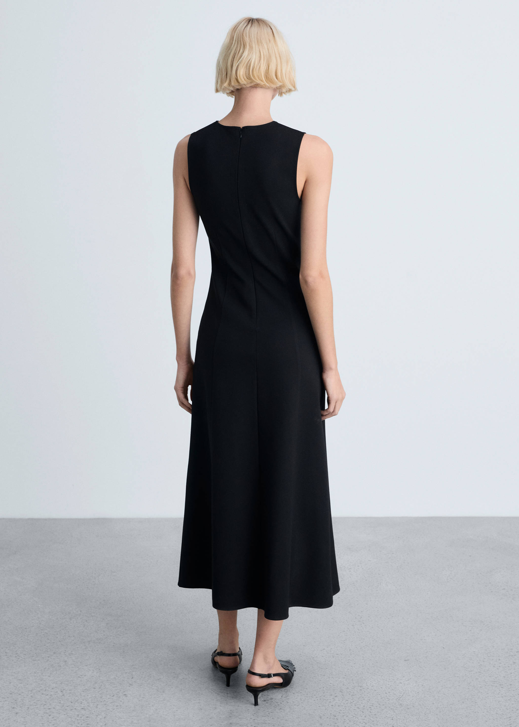 Flared midi-dress - Reverse of the article