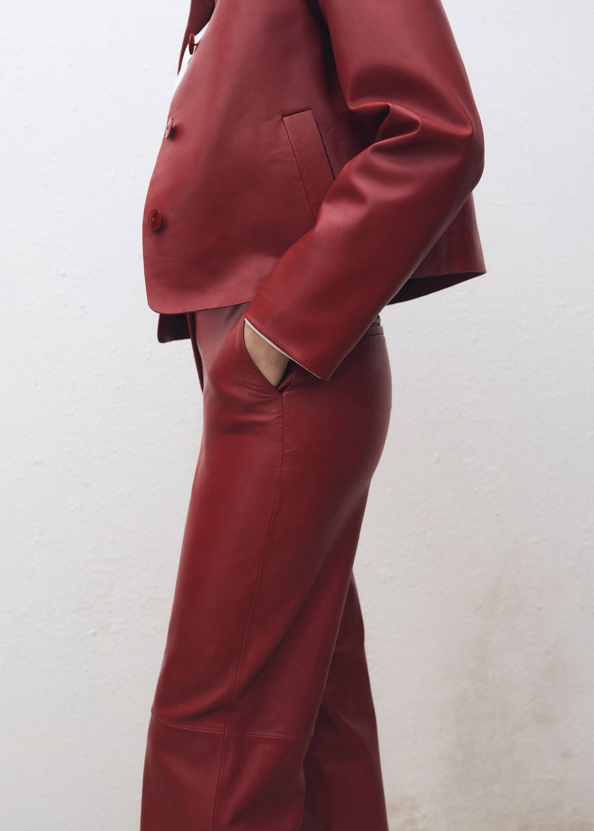 Straight-fit leather trousers - Details of the article 6