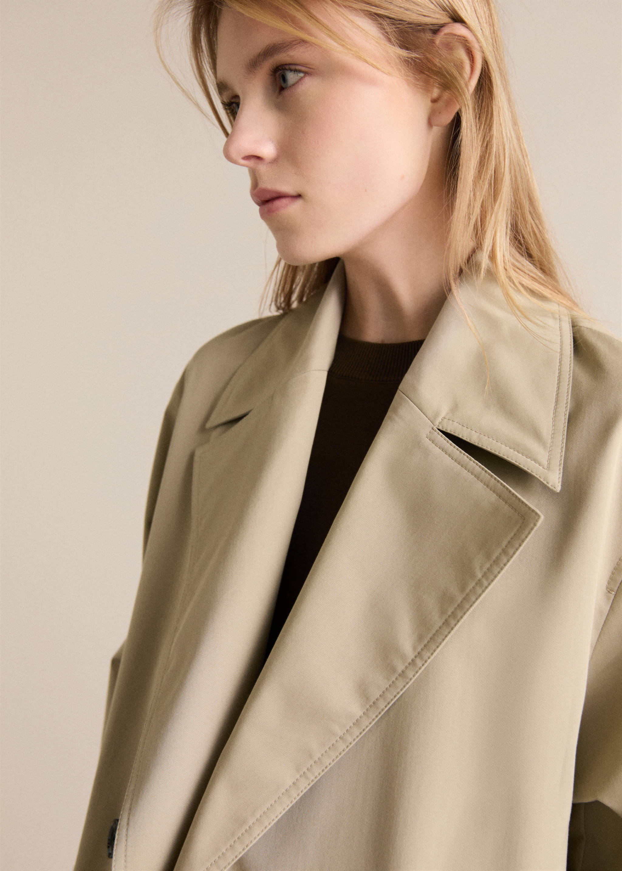 Long oversized double-breasted trench coat - Details of the article 1