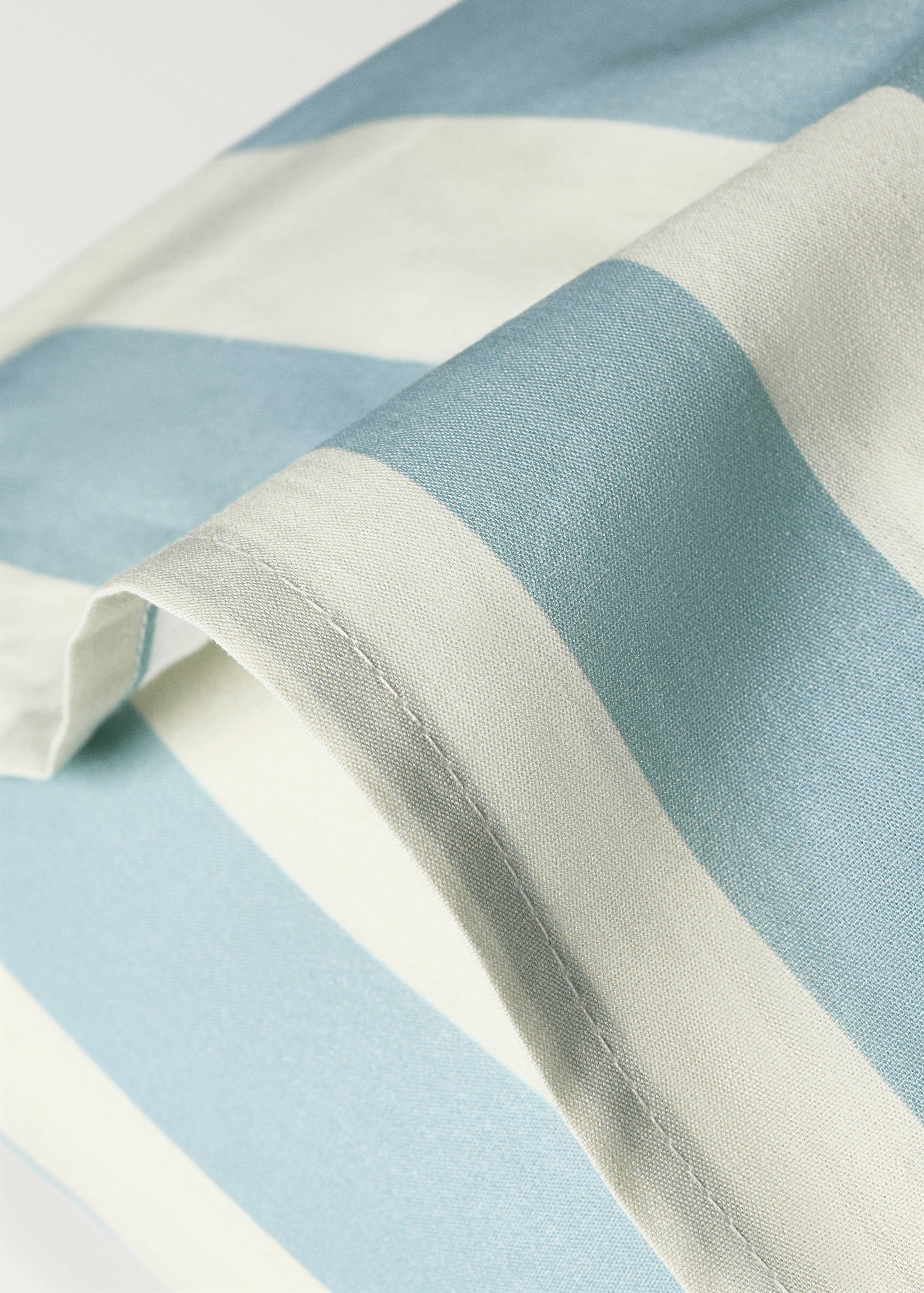 Cotton percale thick-striped children's pillowcase 30x50 cm - Details of the article 1