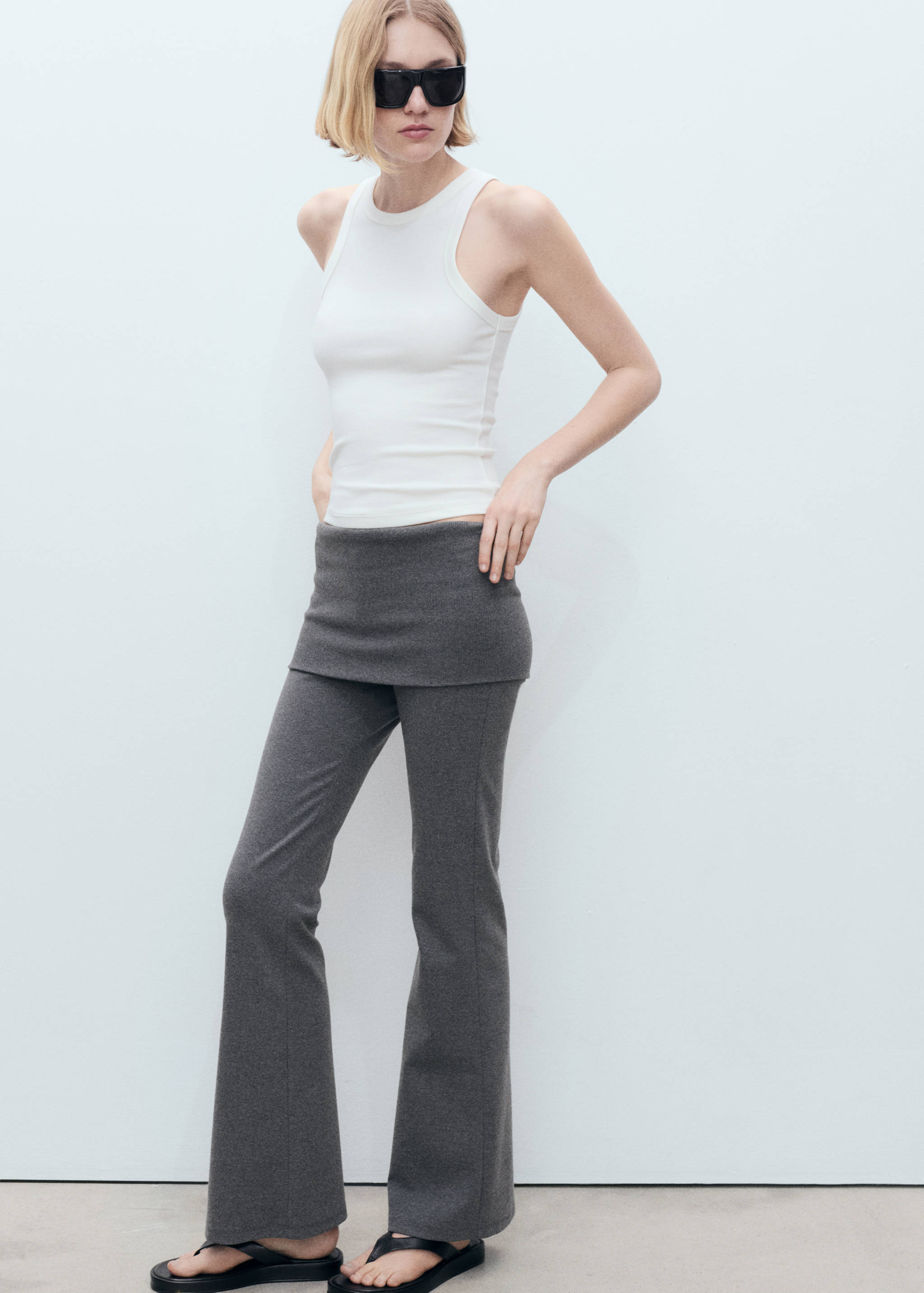 Flared pants with turn-up waist - Details of the article 1