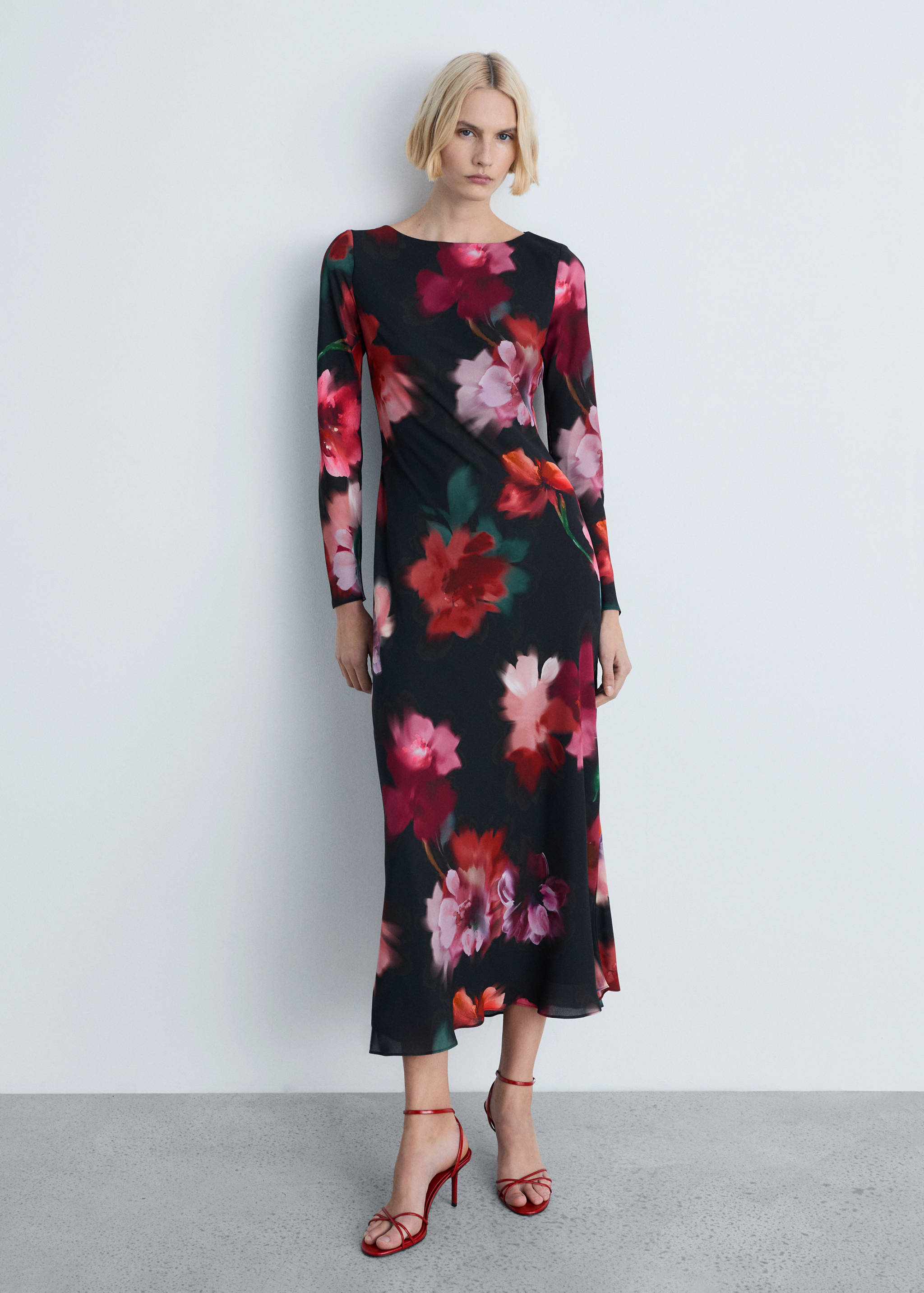 Robe midi en imprimé fleuri - Plan général