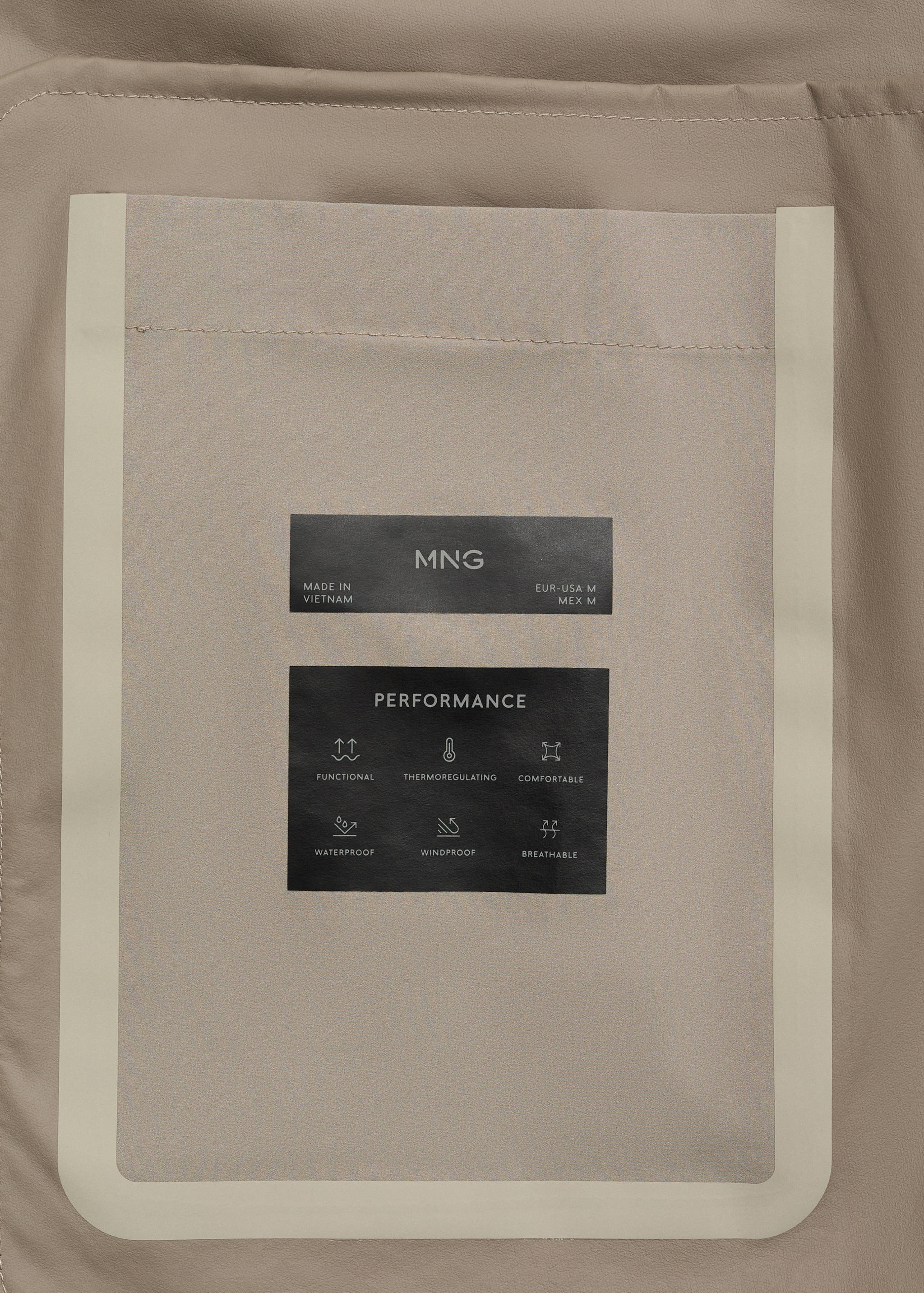 Veste imperméable à poches - Détail de l'article 0