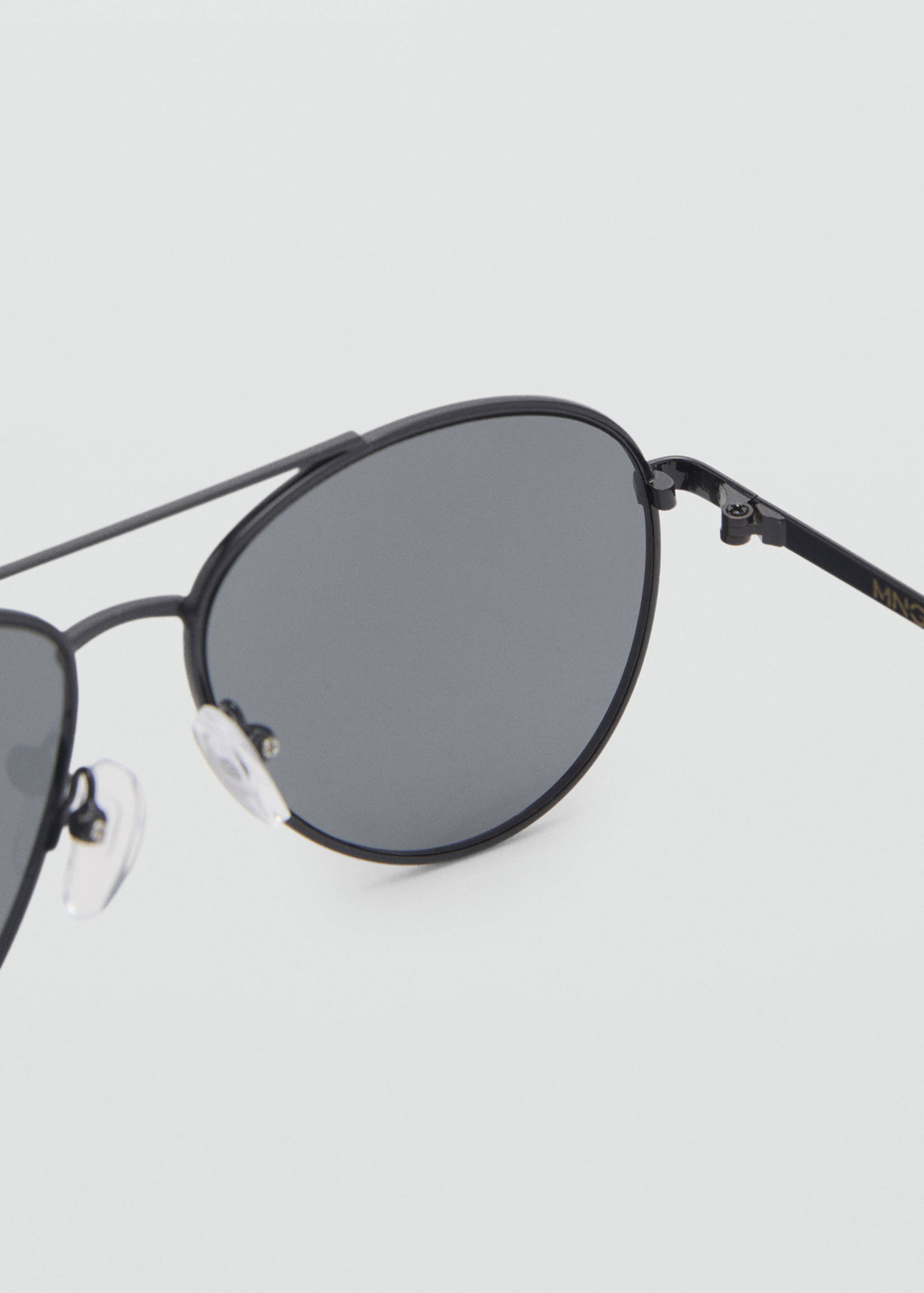 Aviator sunglasses - Details of the article 1