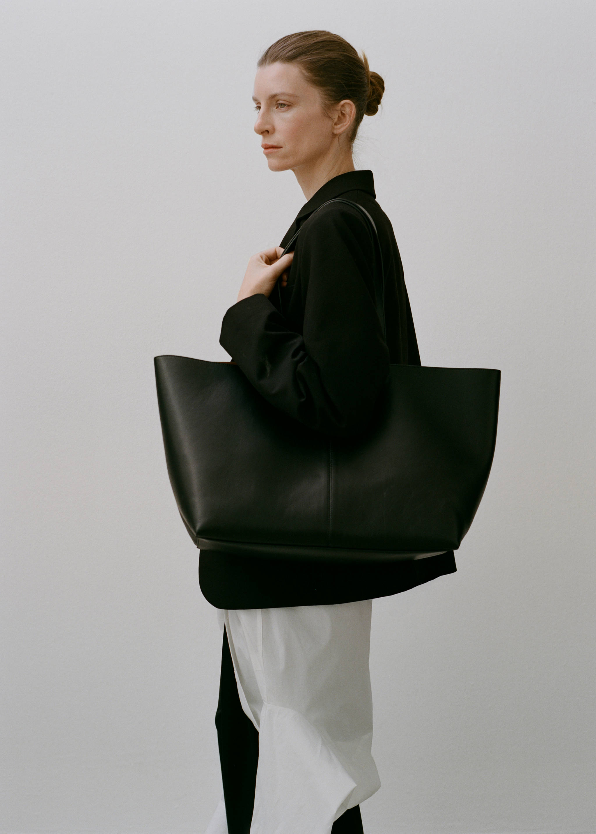 Large leather shopper bag - Details of the article 7