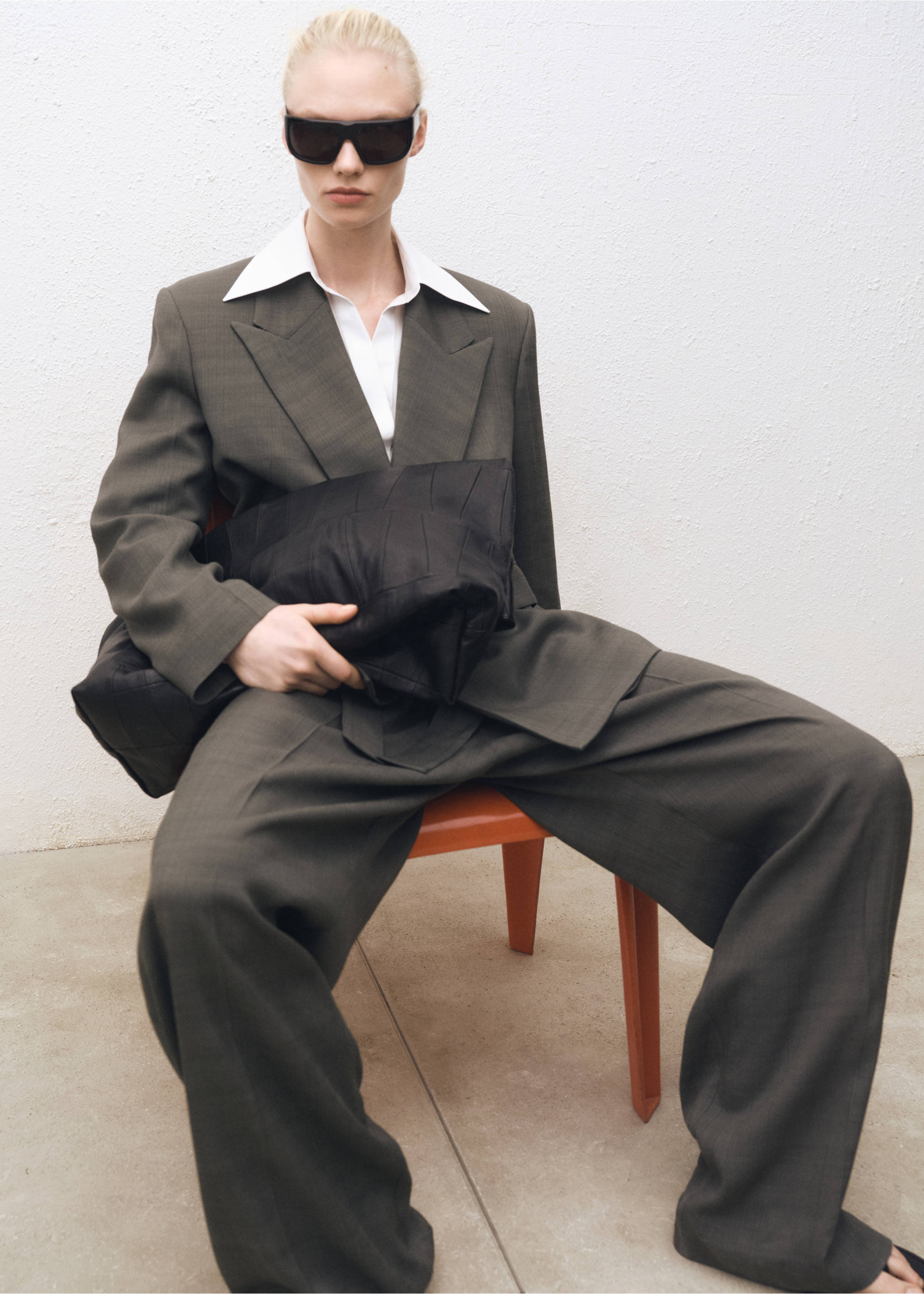 Oversized double-breasted suit jacket - Details of the article 1, Khaki. Ref: 87054420-00.