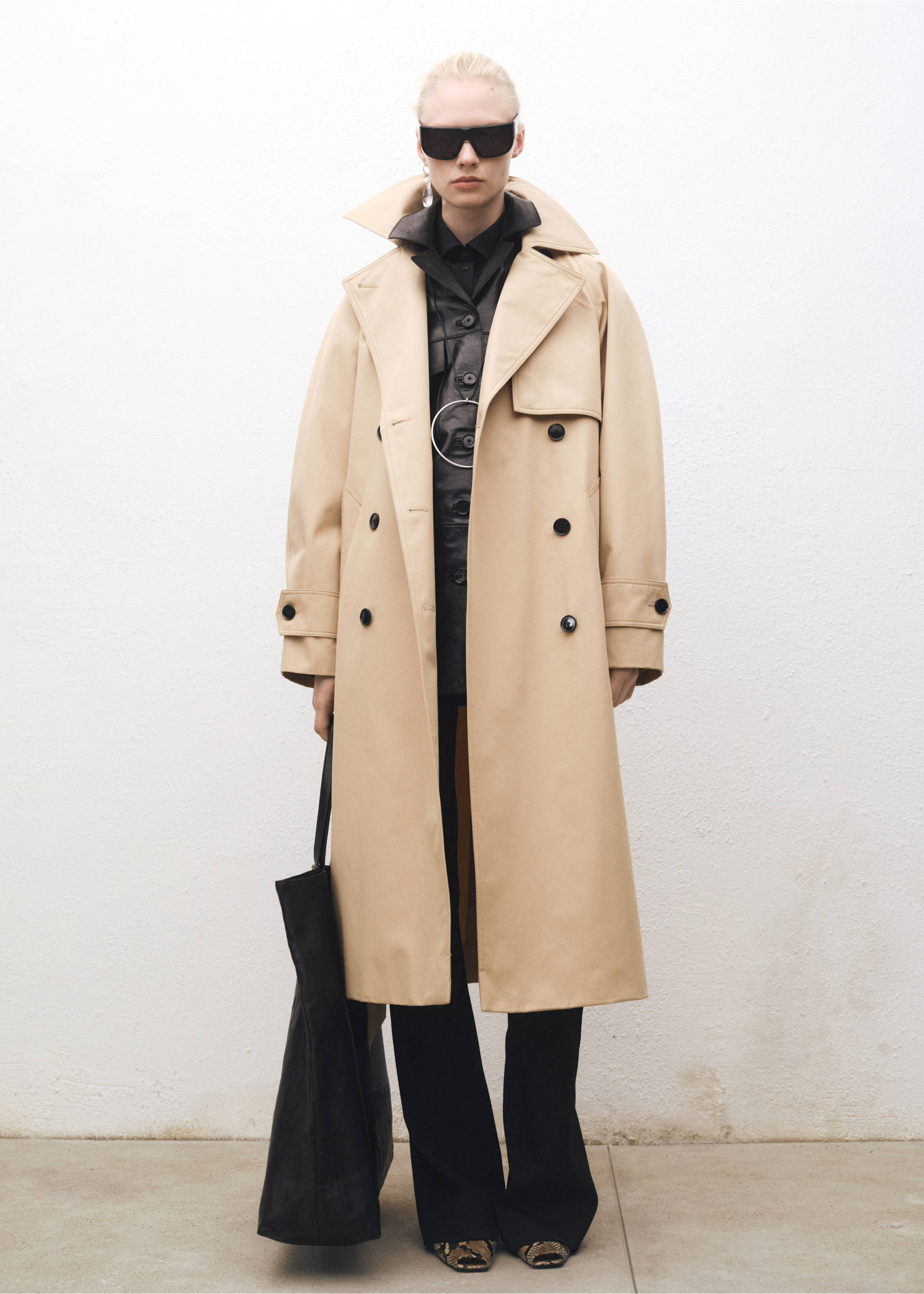 Long oversized cotton trench coat - General plane, Beige. Ref: 87054424-00.