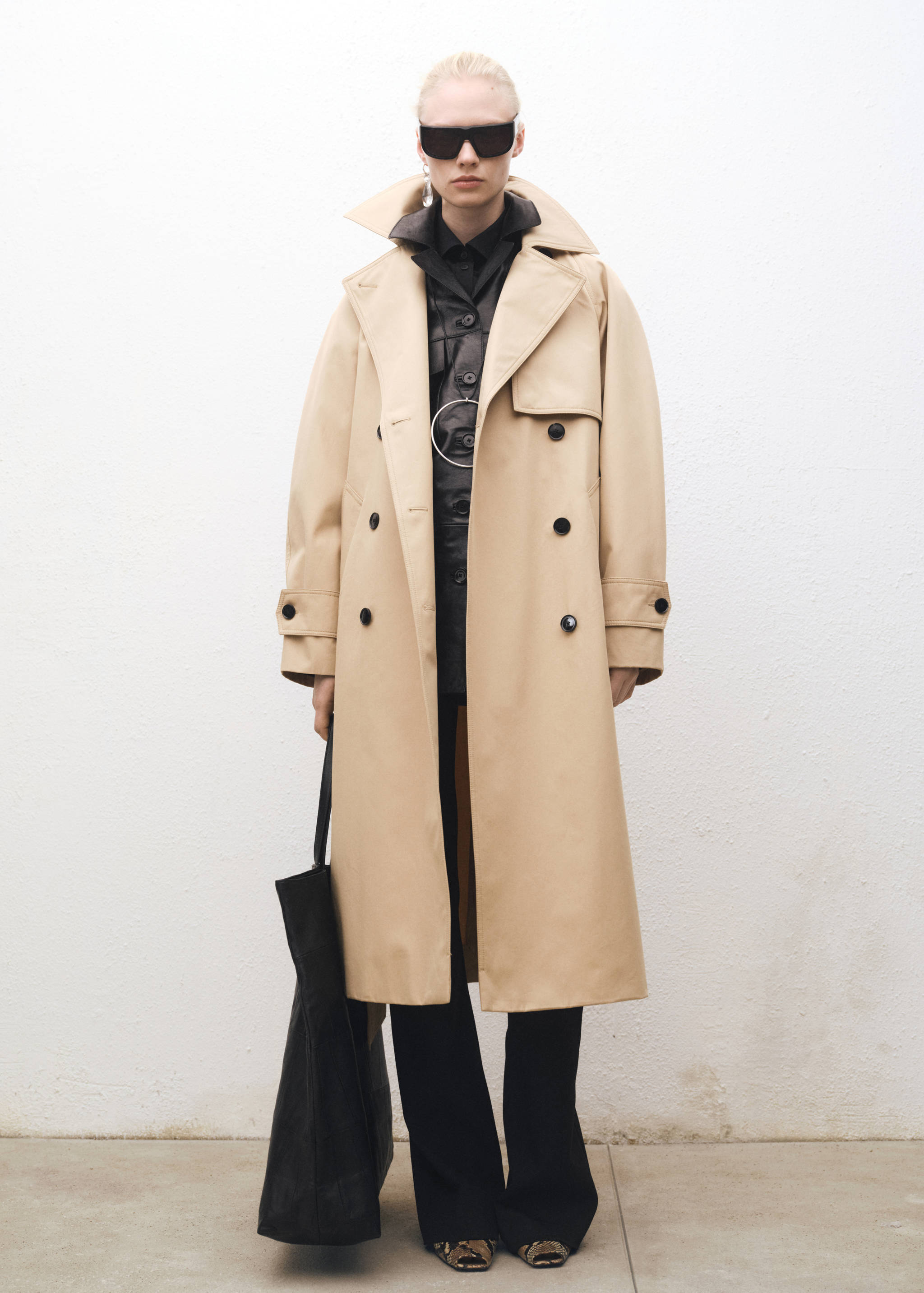 Long oversized cotton trench coat - General plane