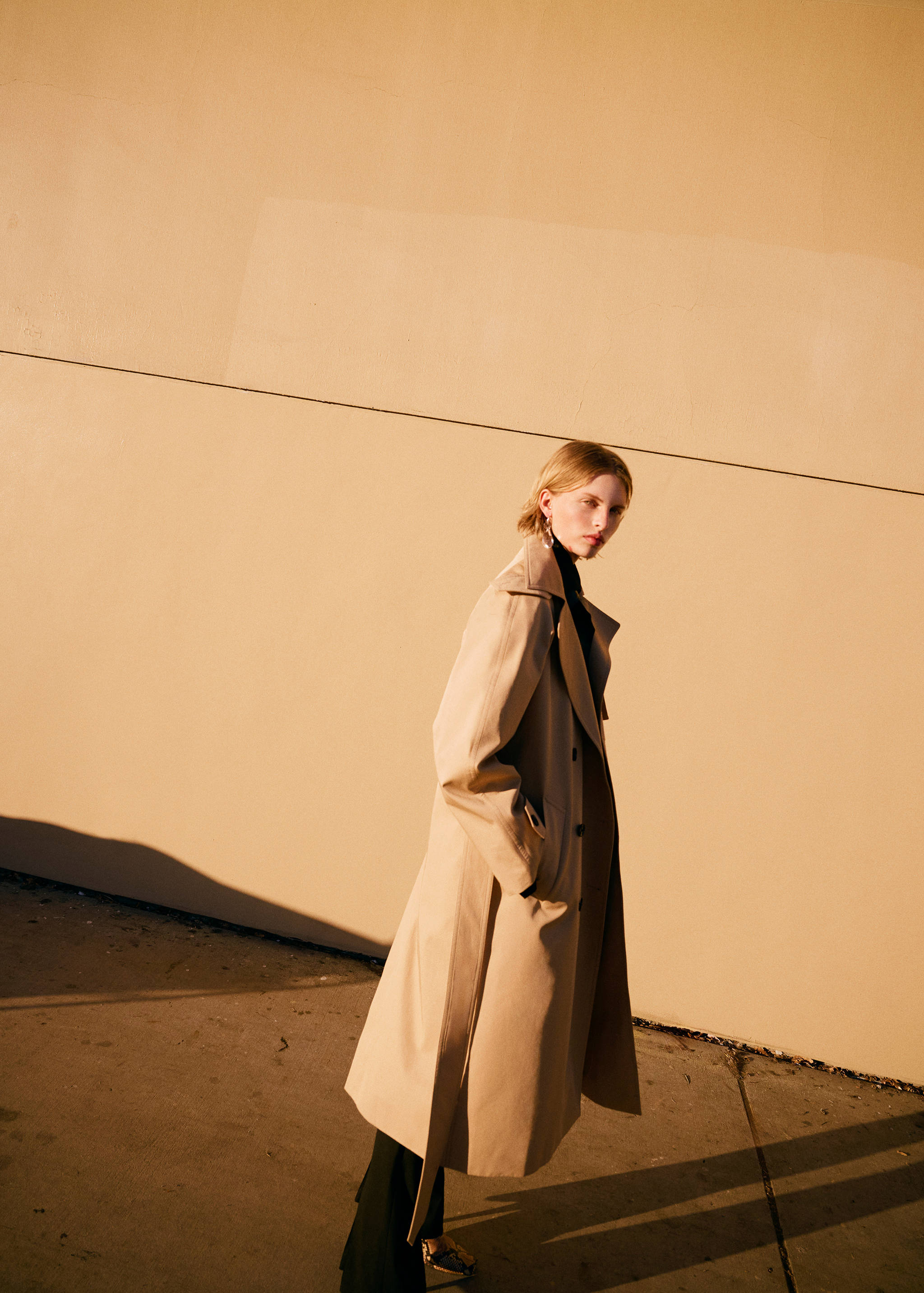 Long oversized cotton trench coat - Details of the article 7