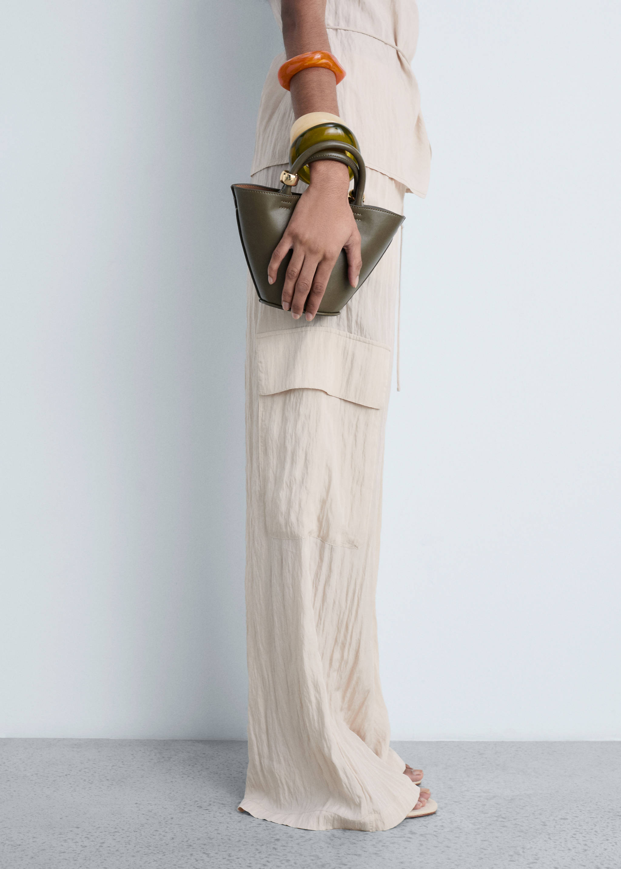 Textured cargo trousers - Details of the article 6