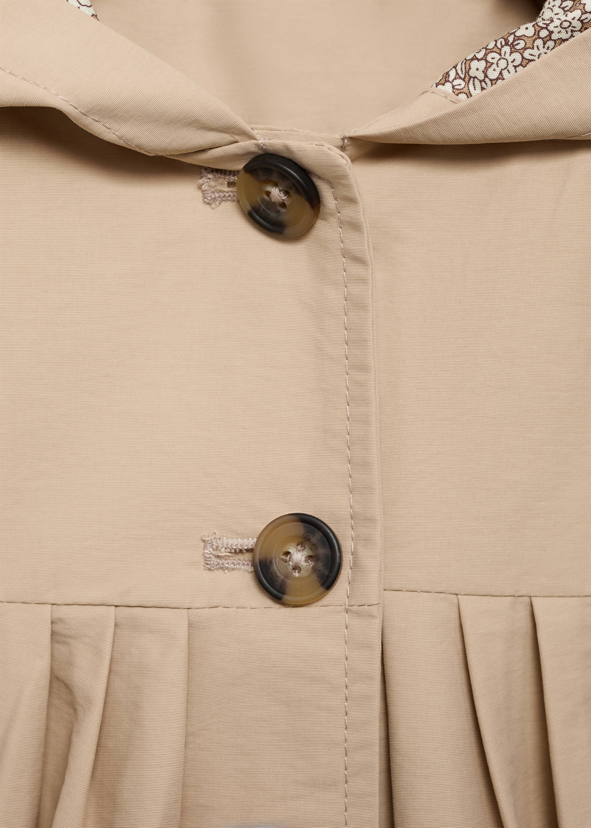 Buttons trench waistcoat - Details of the article 8