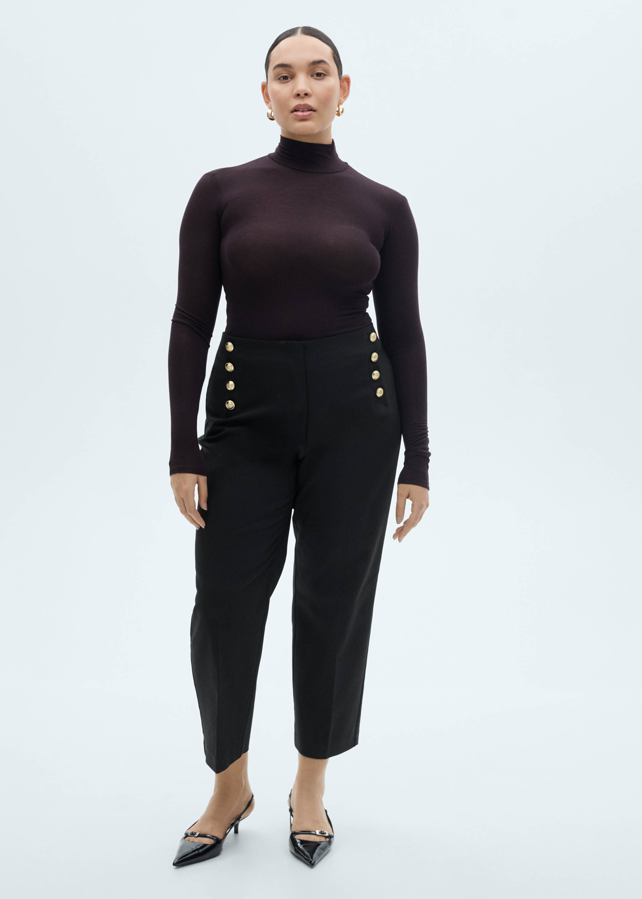 Straight pants with jewel buttons - Details of the article 3