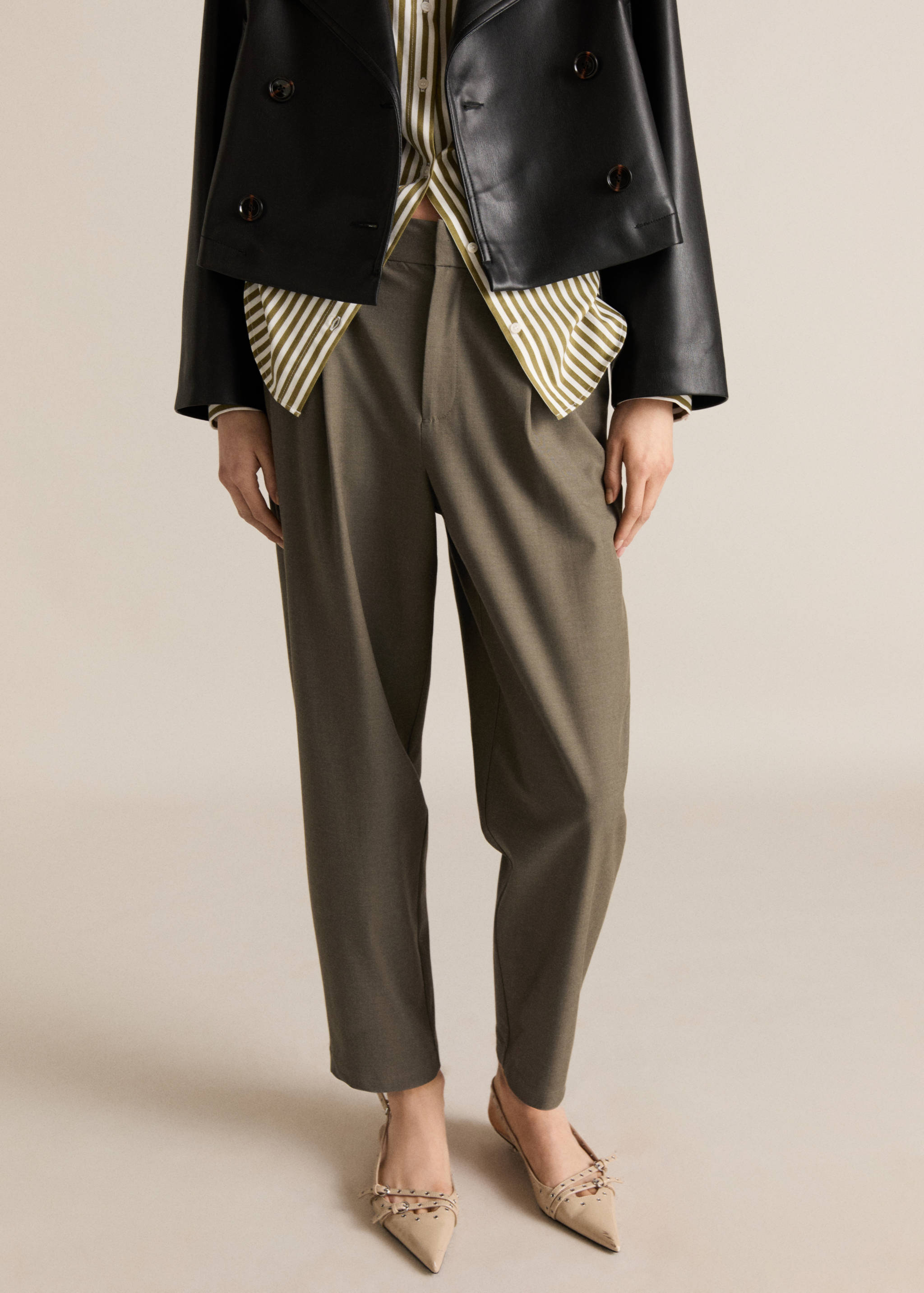 Straight mid-rise pants - Medium plane