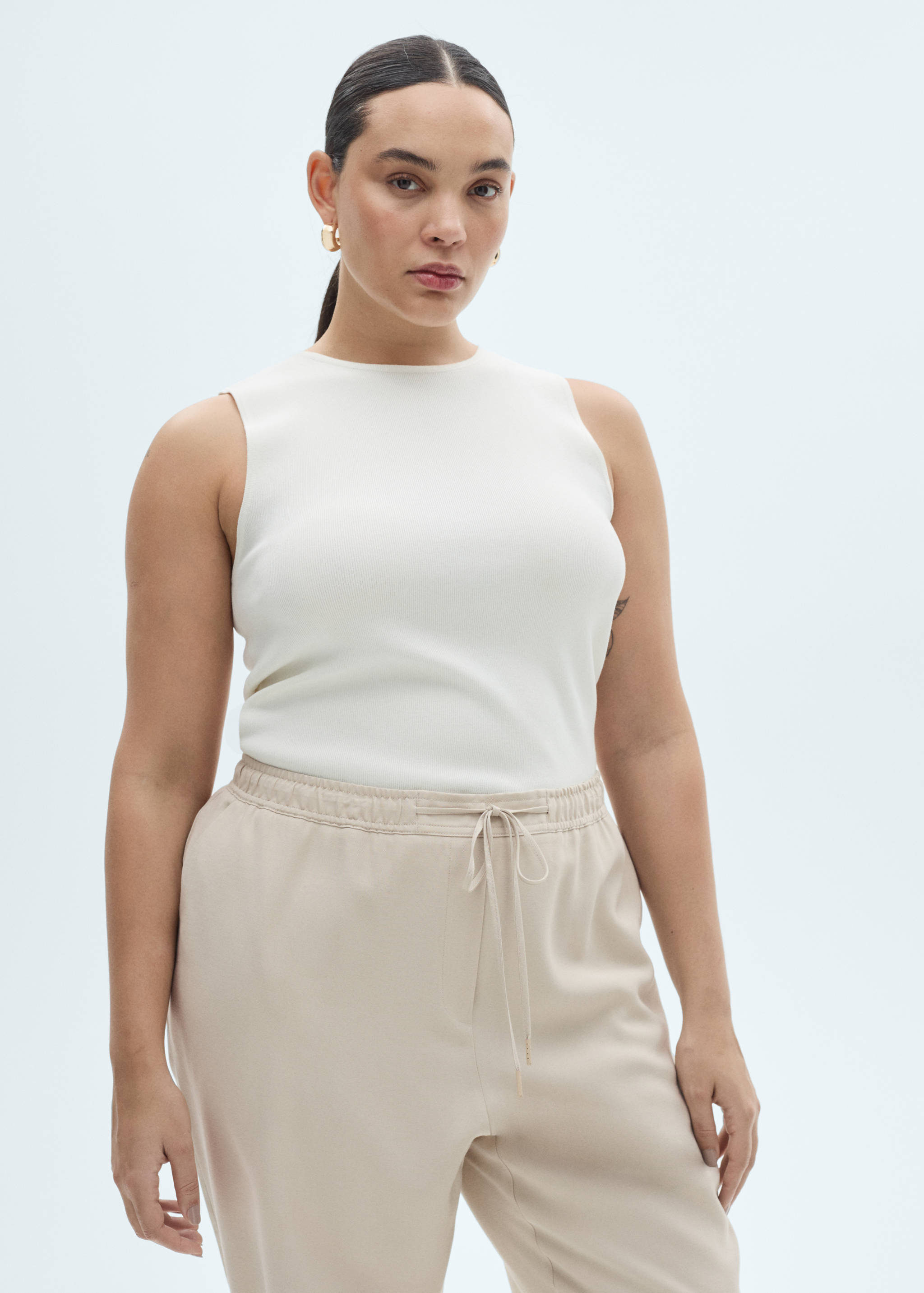 Elastic waist flowy trousers - Details of the article 4