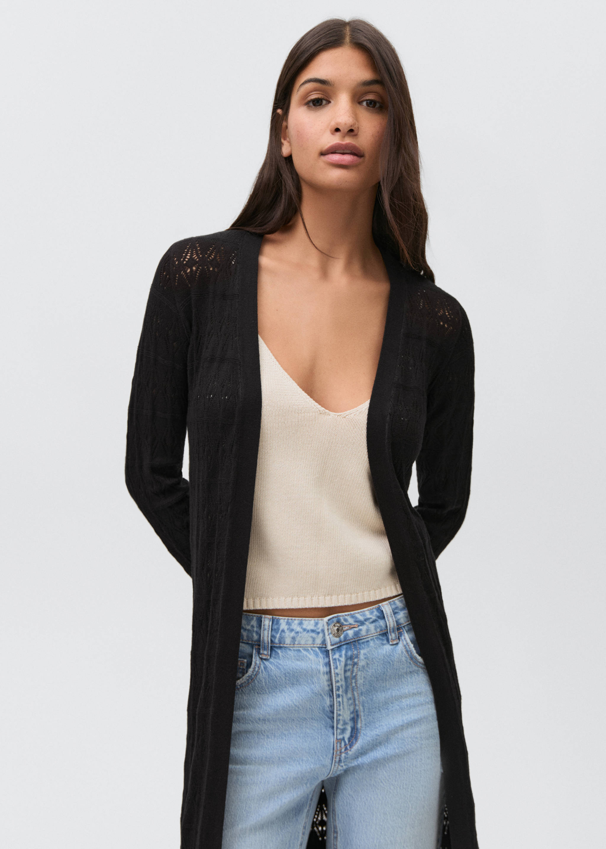 Long knitted cardigan with lace accents - Medium plane