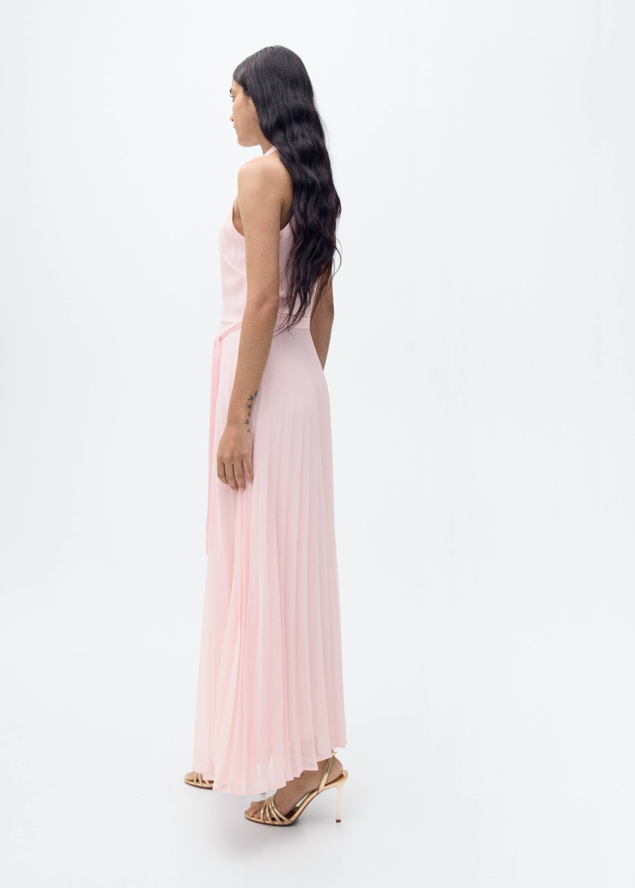 Pleated halter neck dress - Reverse of the article