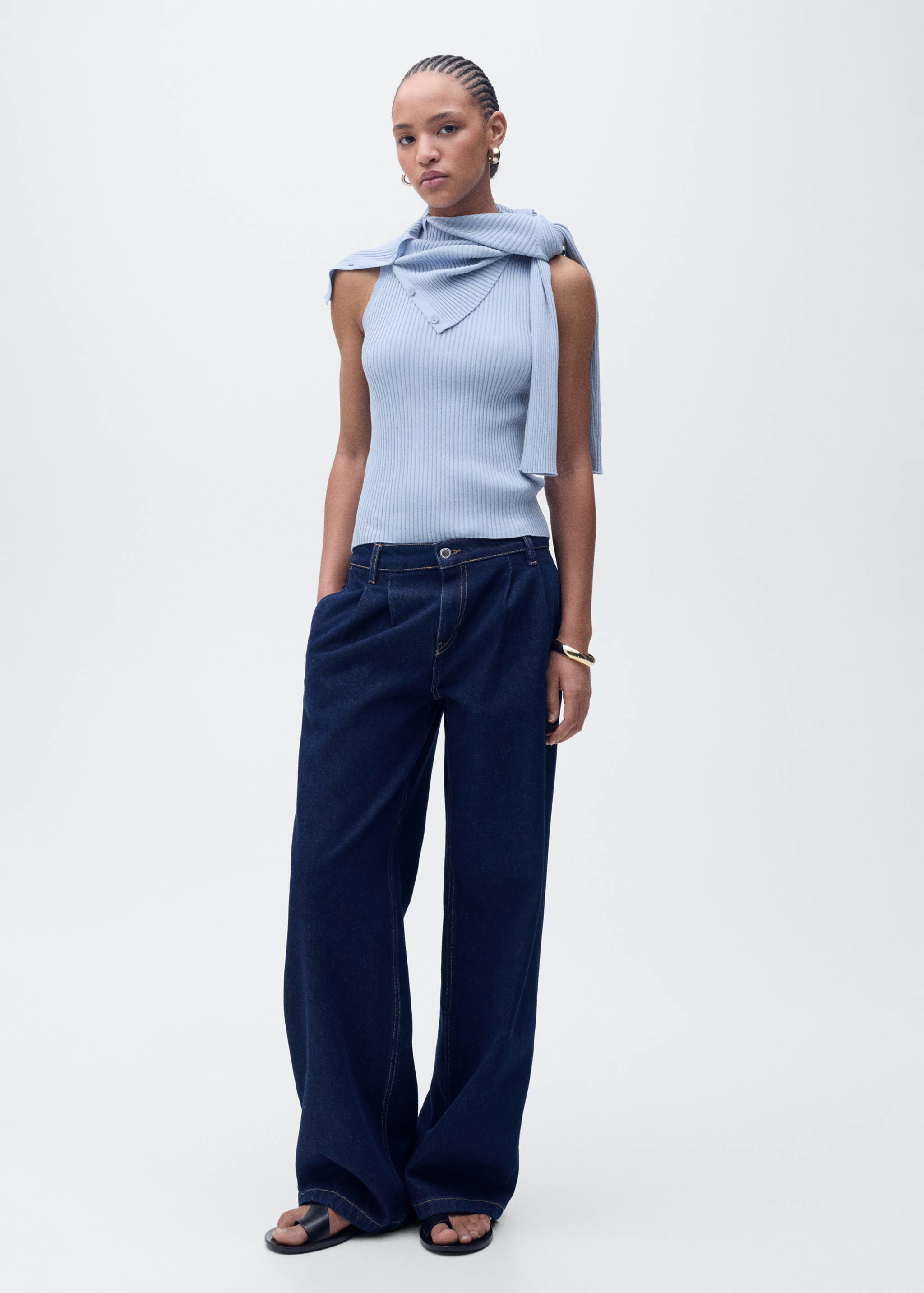 Ribbed knit top - General plane