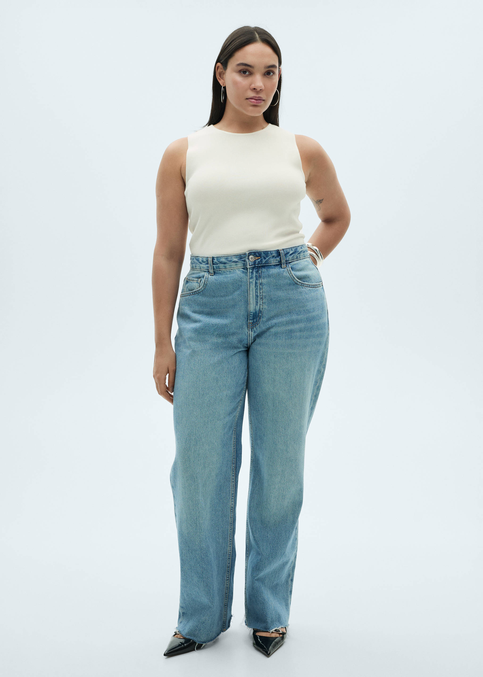 Sleeveless fitted knitted top - Details of the article 3