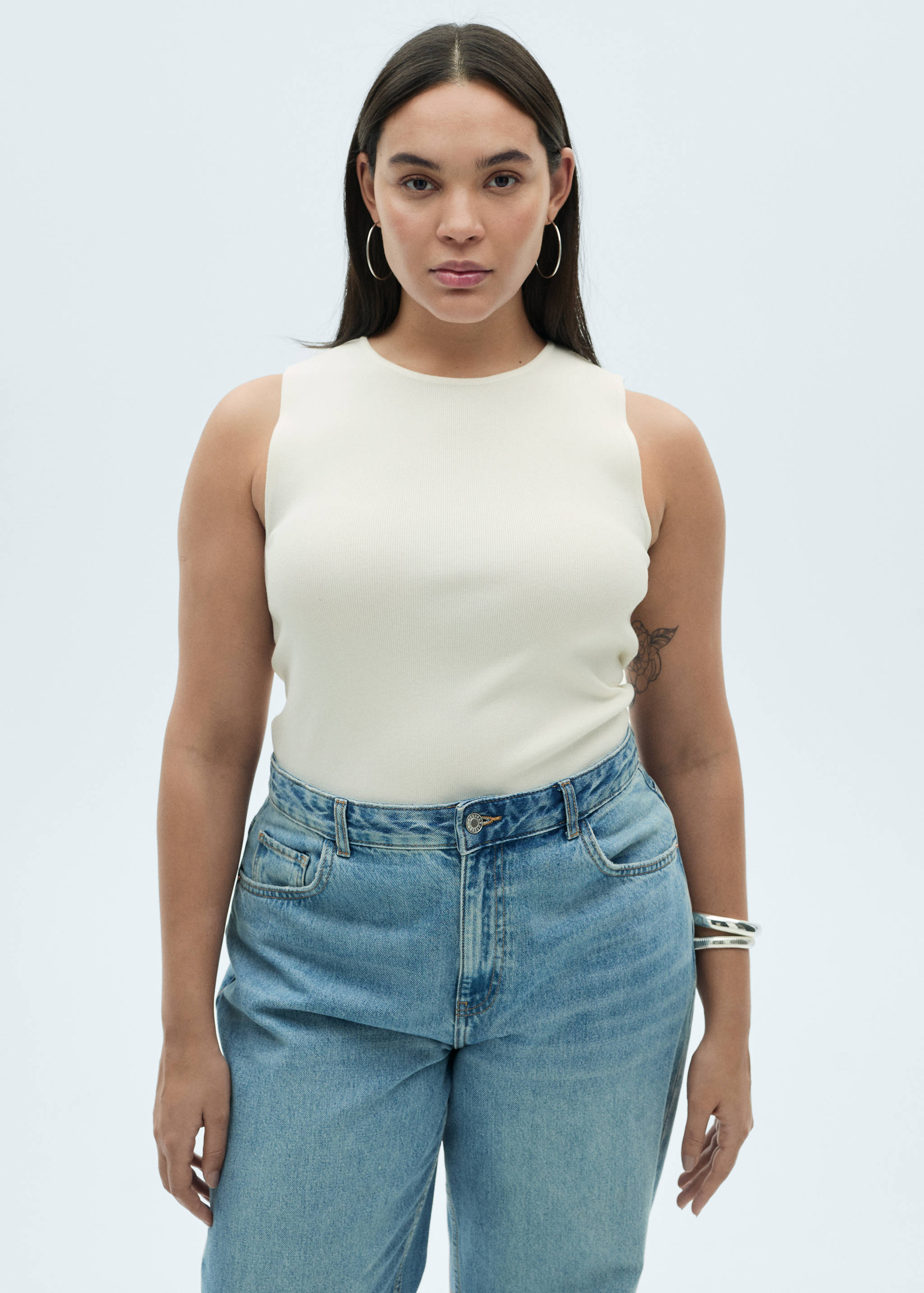 Sleeveless fitted knitted top - Details of the article 5