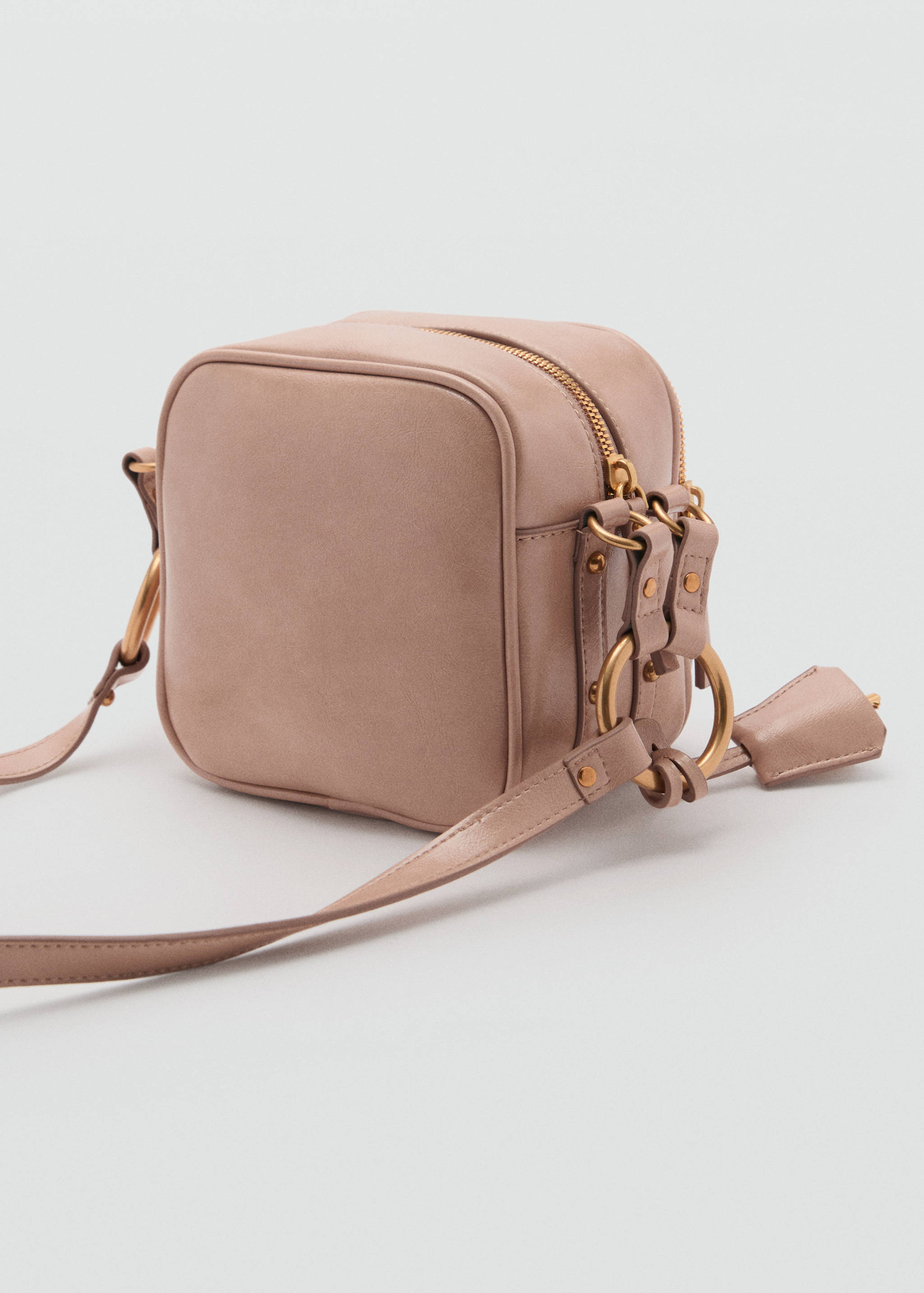 Квадратная сумка через плечо - Деталь изделия 1