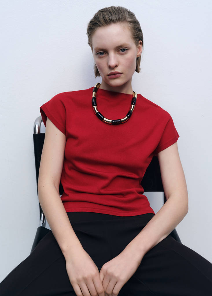 Short-sleeved fine-knit sweater — Red