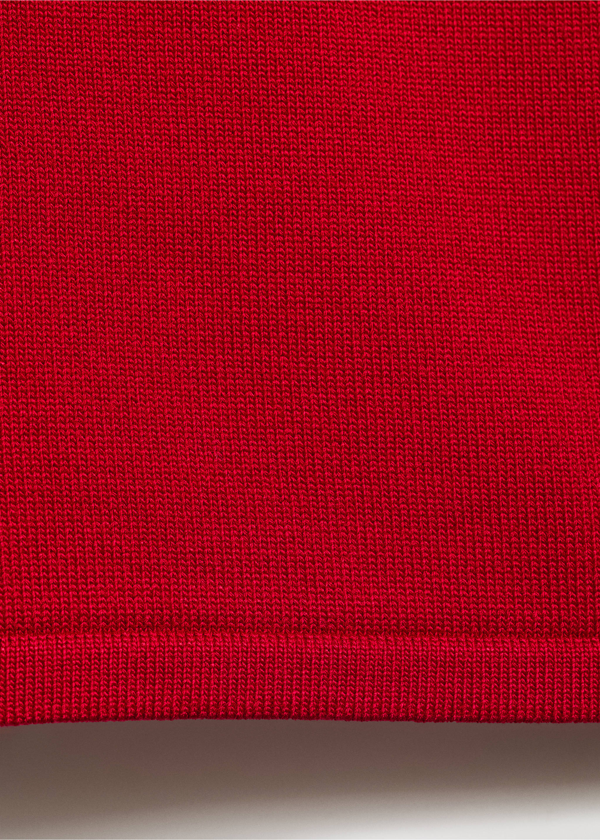 Short-sleeved fine-knit sweater - Details of the article 0, Red. Ref: 87055763-00.