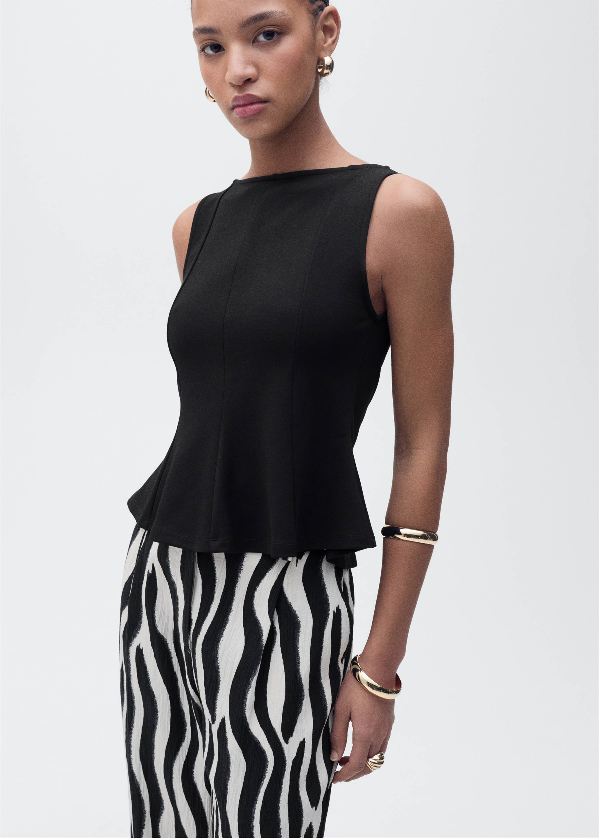 Peplum-Top mit Nahtdetails - Mittlere Ansicht