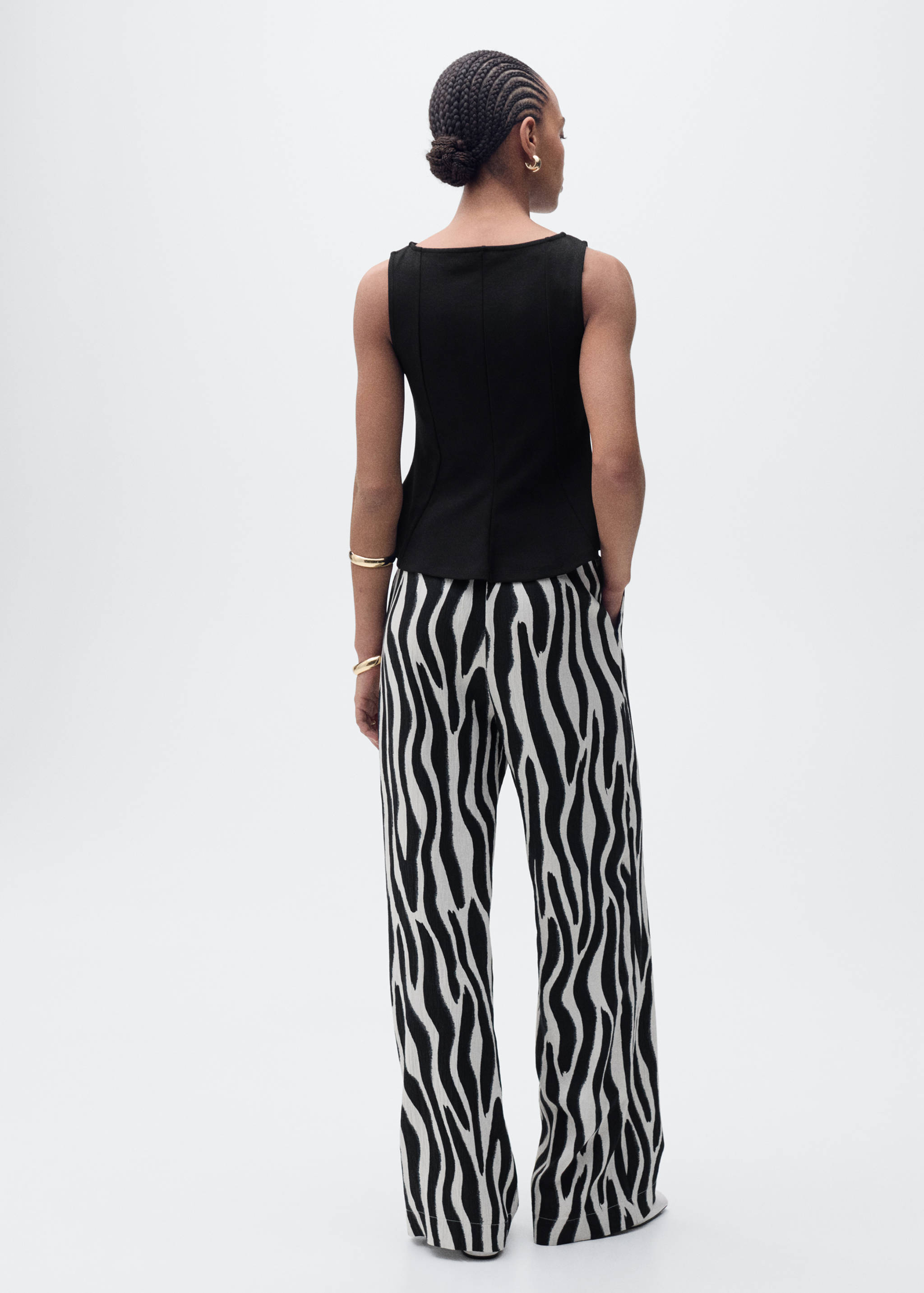 Peplum-Top mit Nahtdetails - Rückseite des Artikels