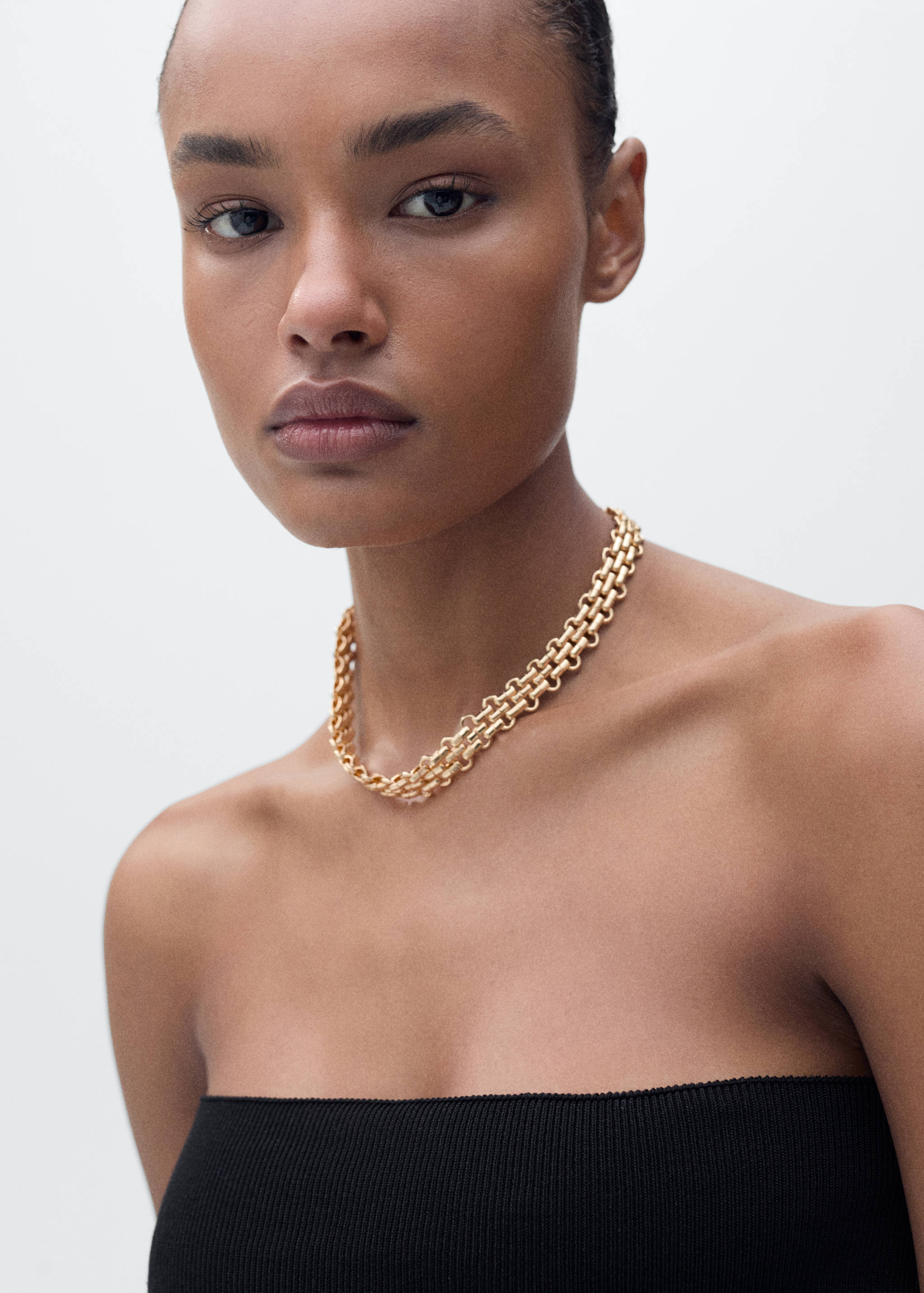 Bandeau top with knot detail - Details of the article 1