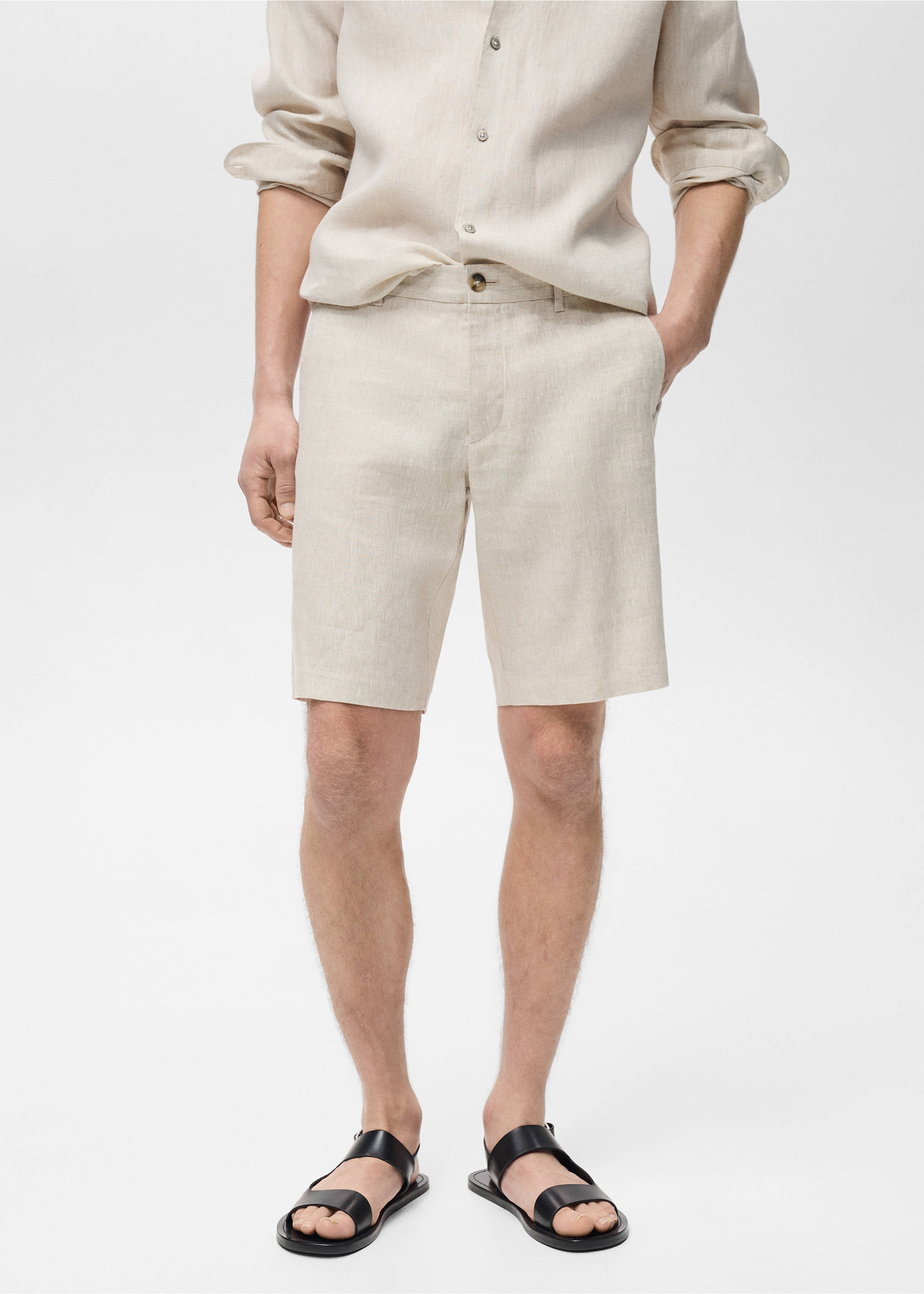 Slim-fit 100% linen bermuda shorts - Medium plane, Ecru. Ref: 87055919-00.