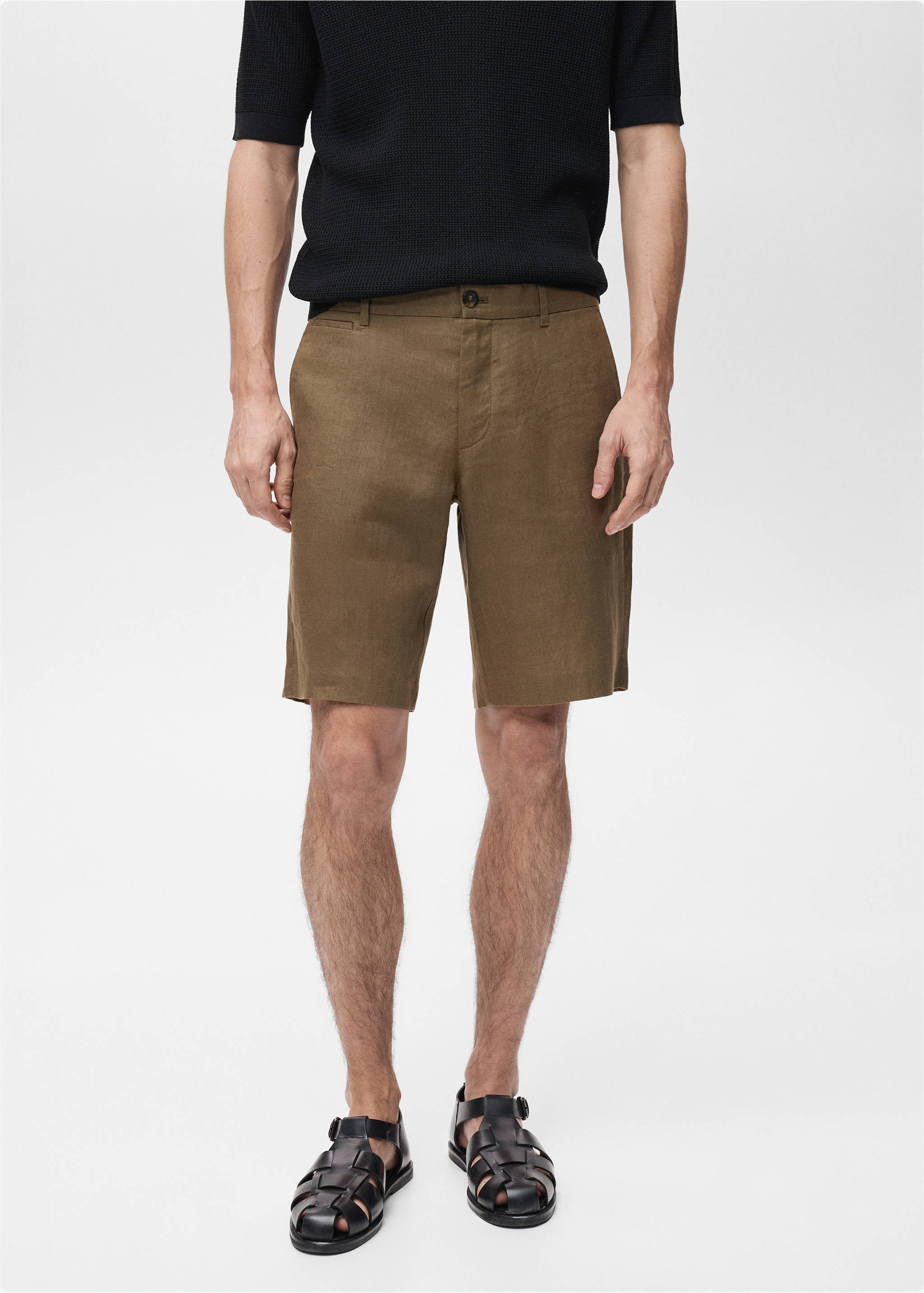 Slim-fit 100% linen bermuda shorts - Medium plane, Medium Green. Ref: 87055919-00.