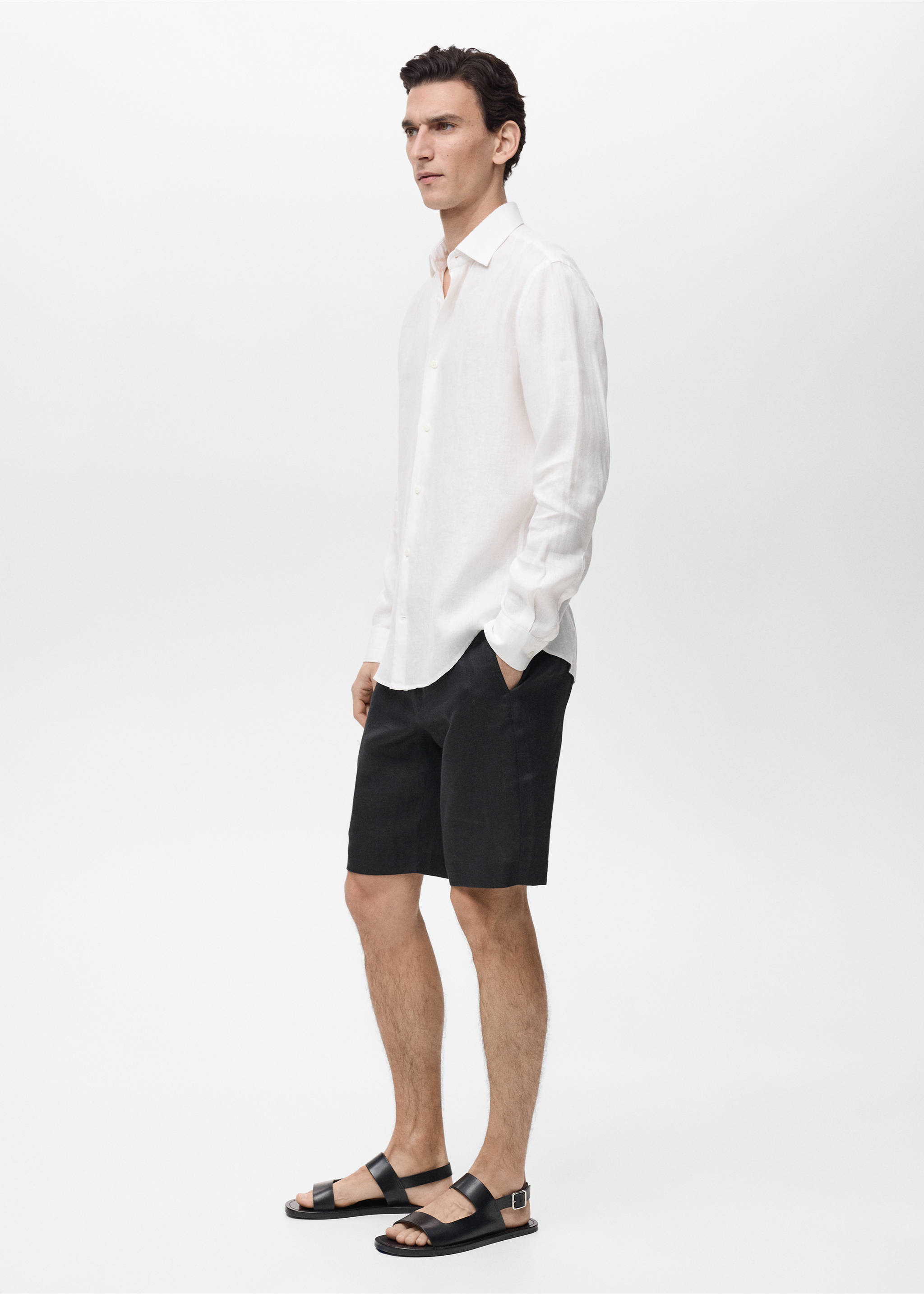 Slim-fit 100% linen bermuda shorts - Details of the article 2, Black. Ref: 87055919-00.