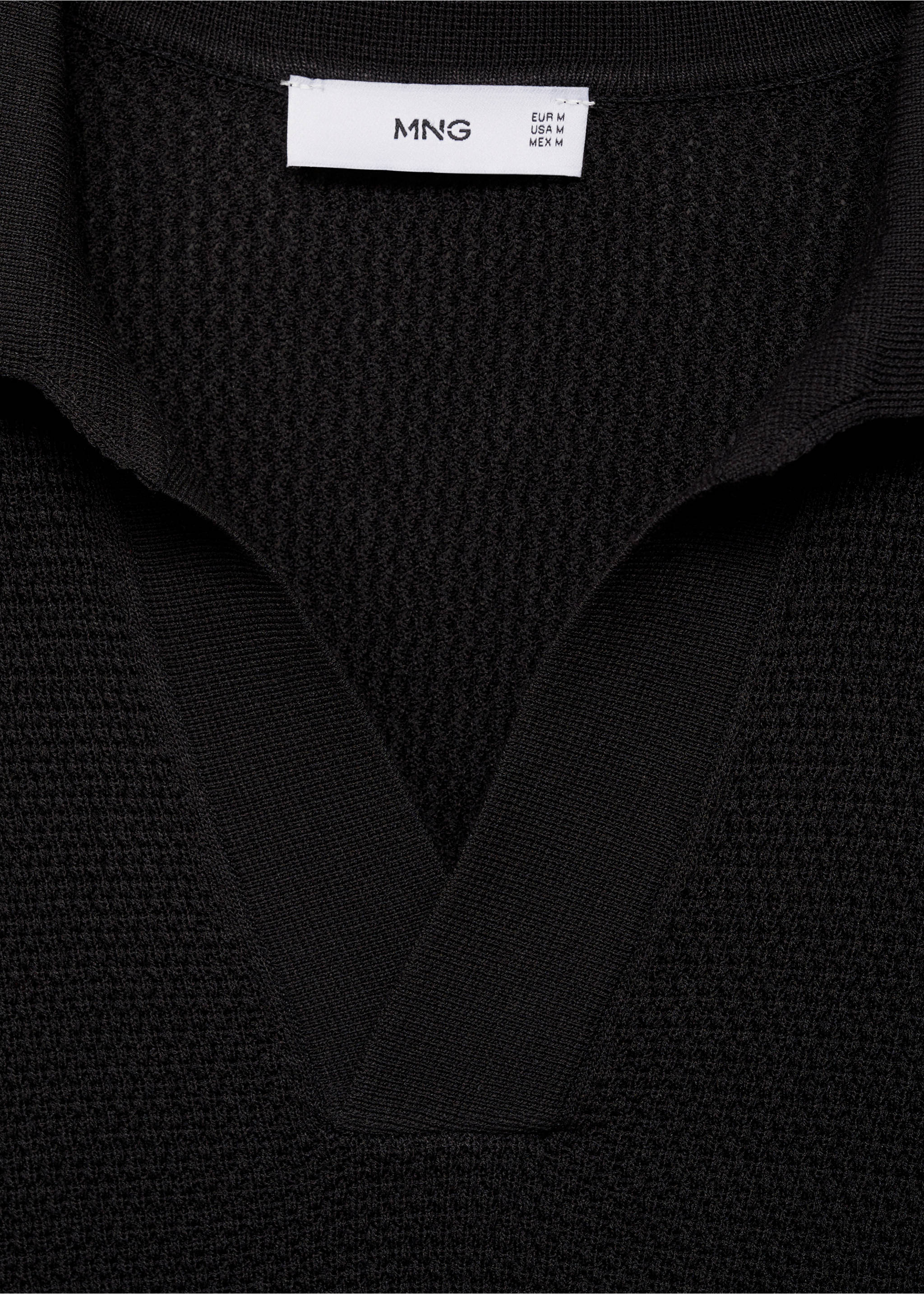 Polo maille fine structuré - Détail de l'article 8, Noir. Ref: 87055933-00.