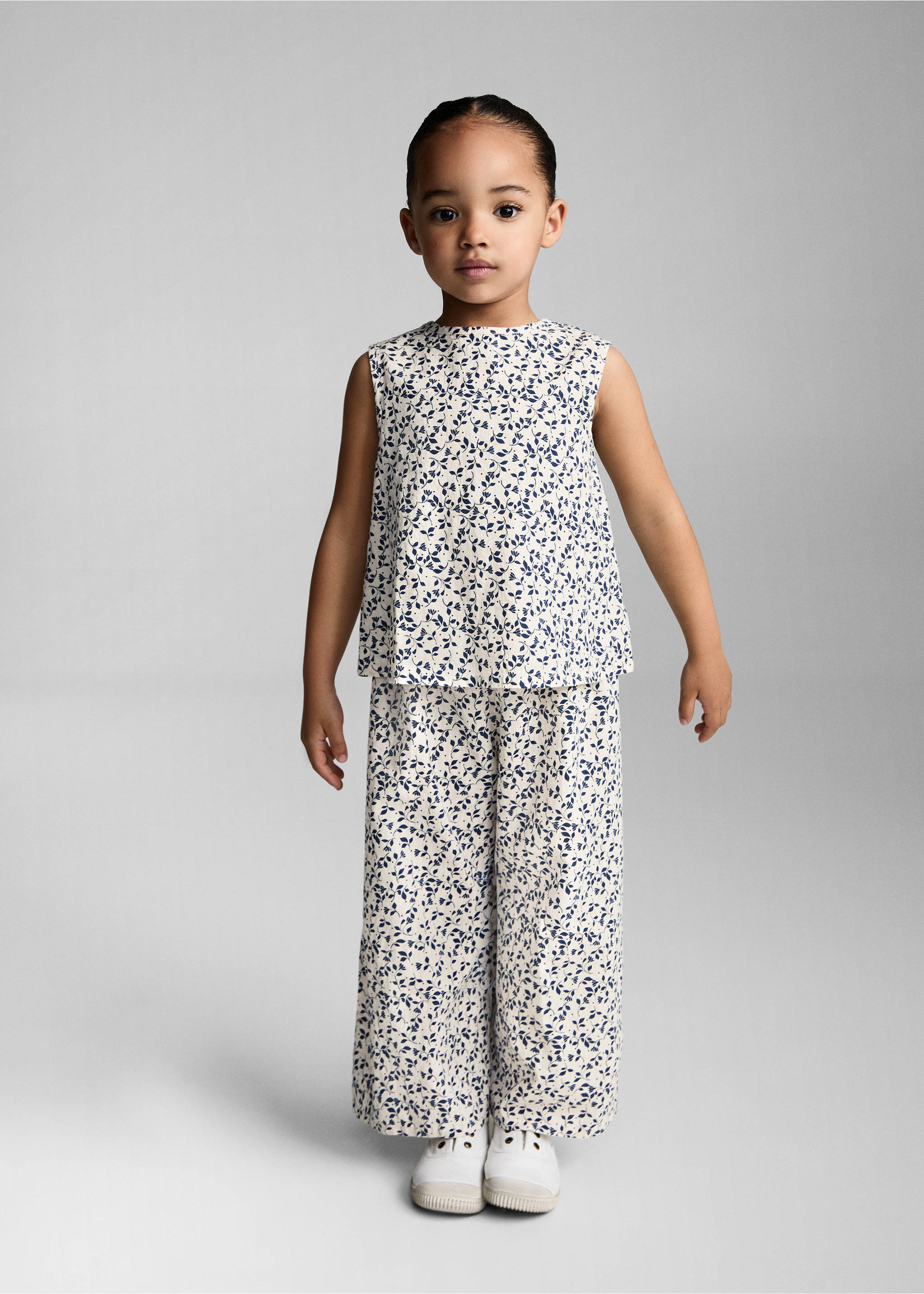 Blusa estampada sin mangas - Plano general, Blanco. Ref: 87055940-00.