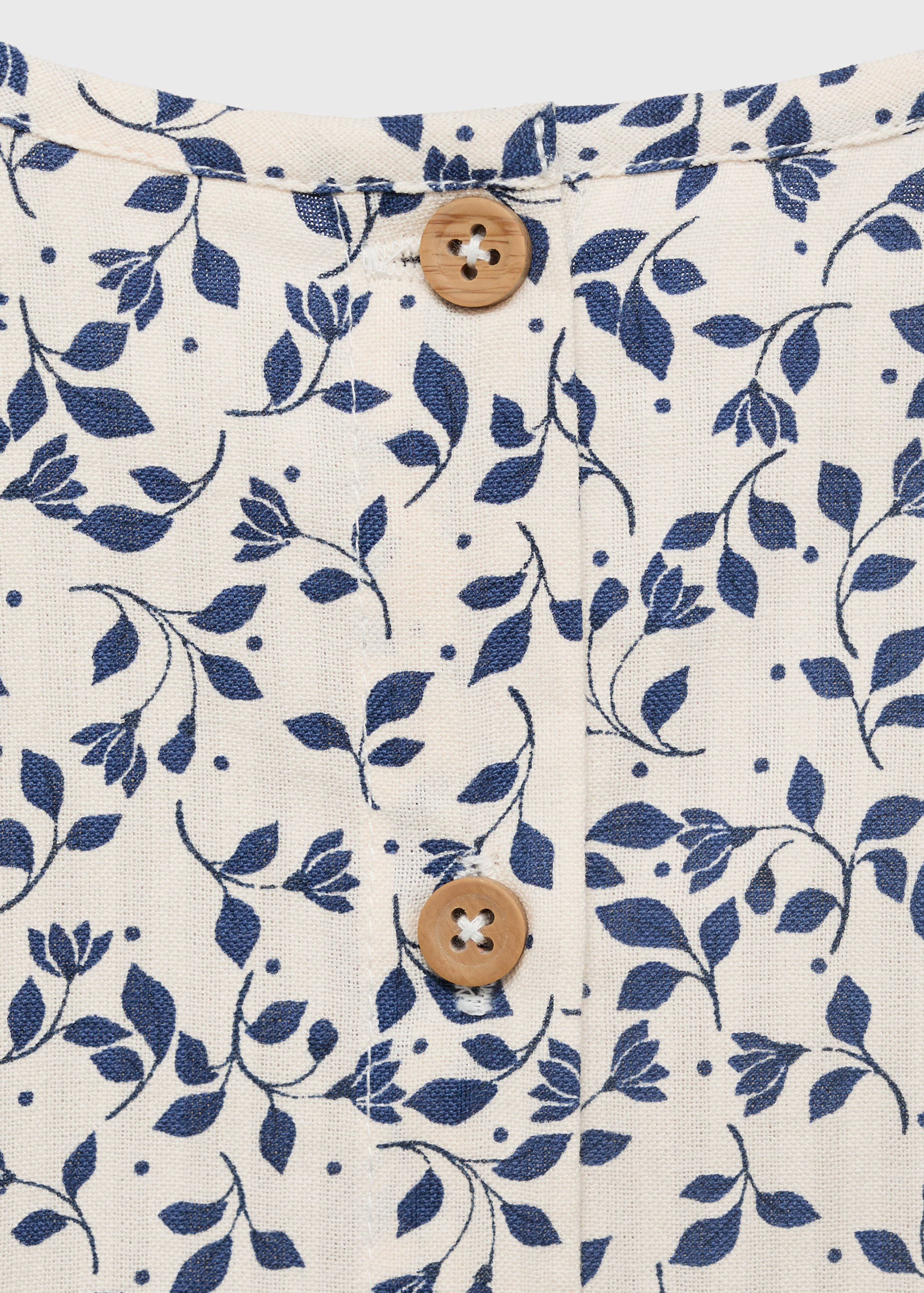 Sleeveless printed blouse - Details of the article 0