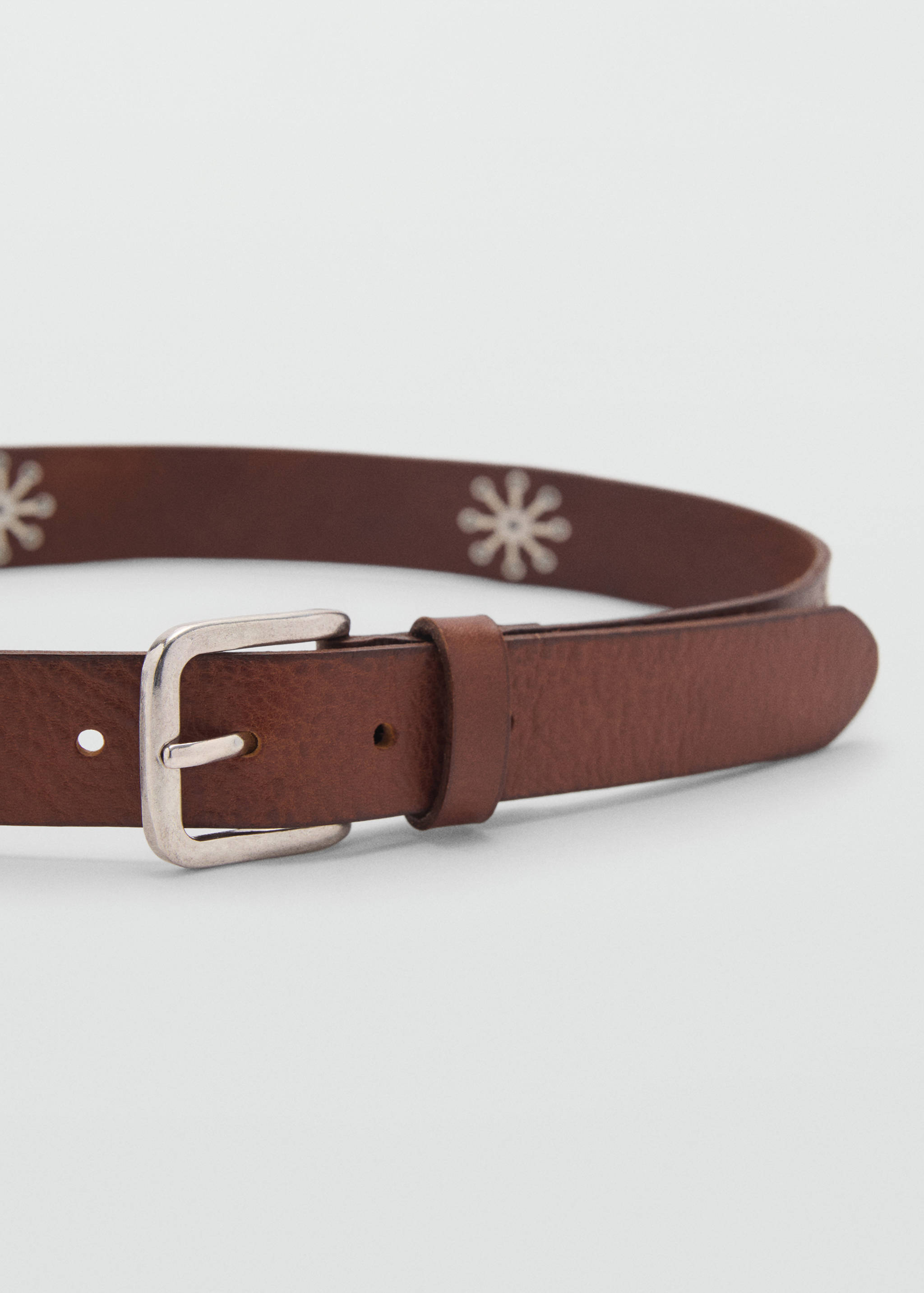 Leren riem met geborduurde details - Middenvlak