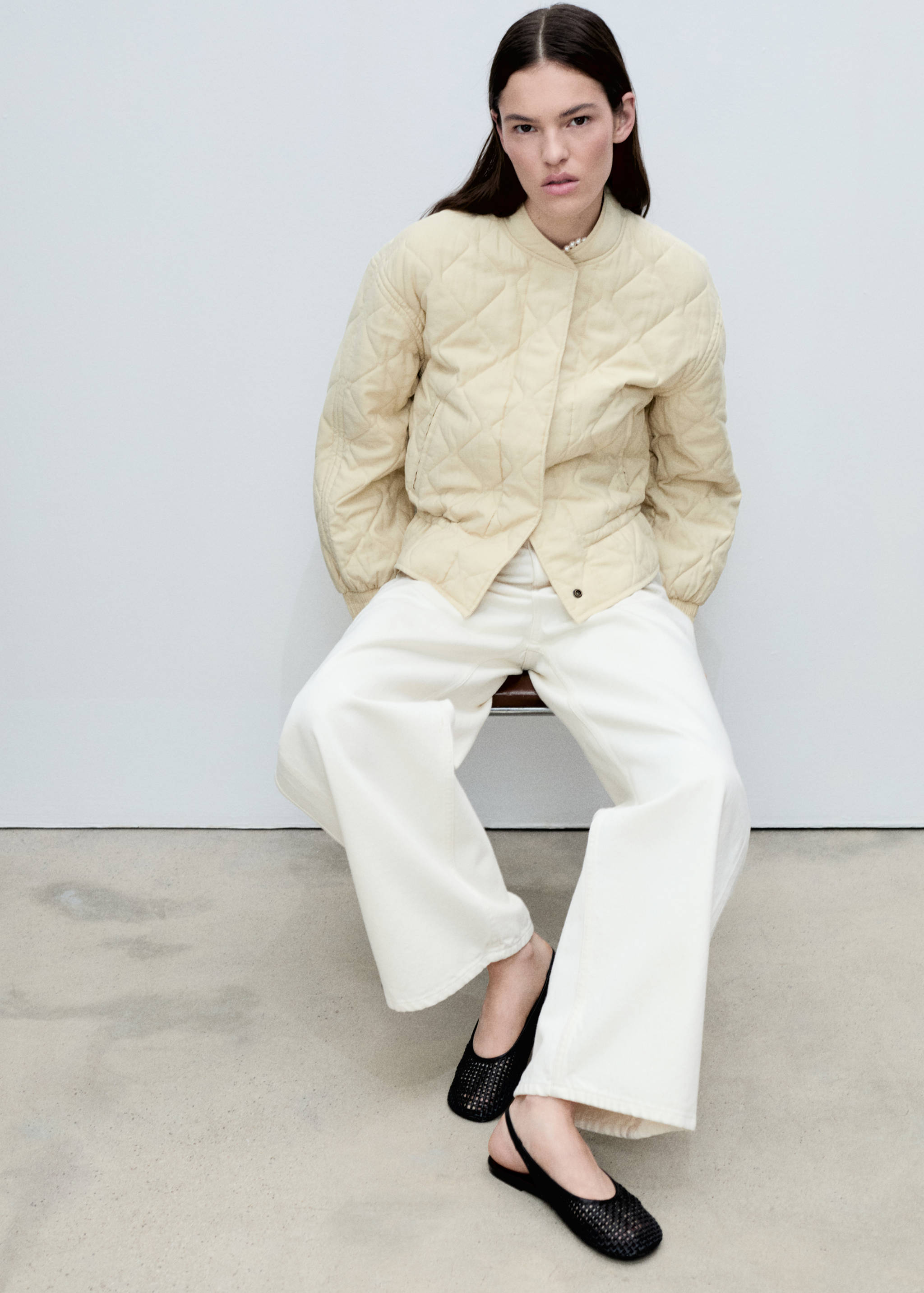 Veste bomber matelassée - Plan moyen