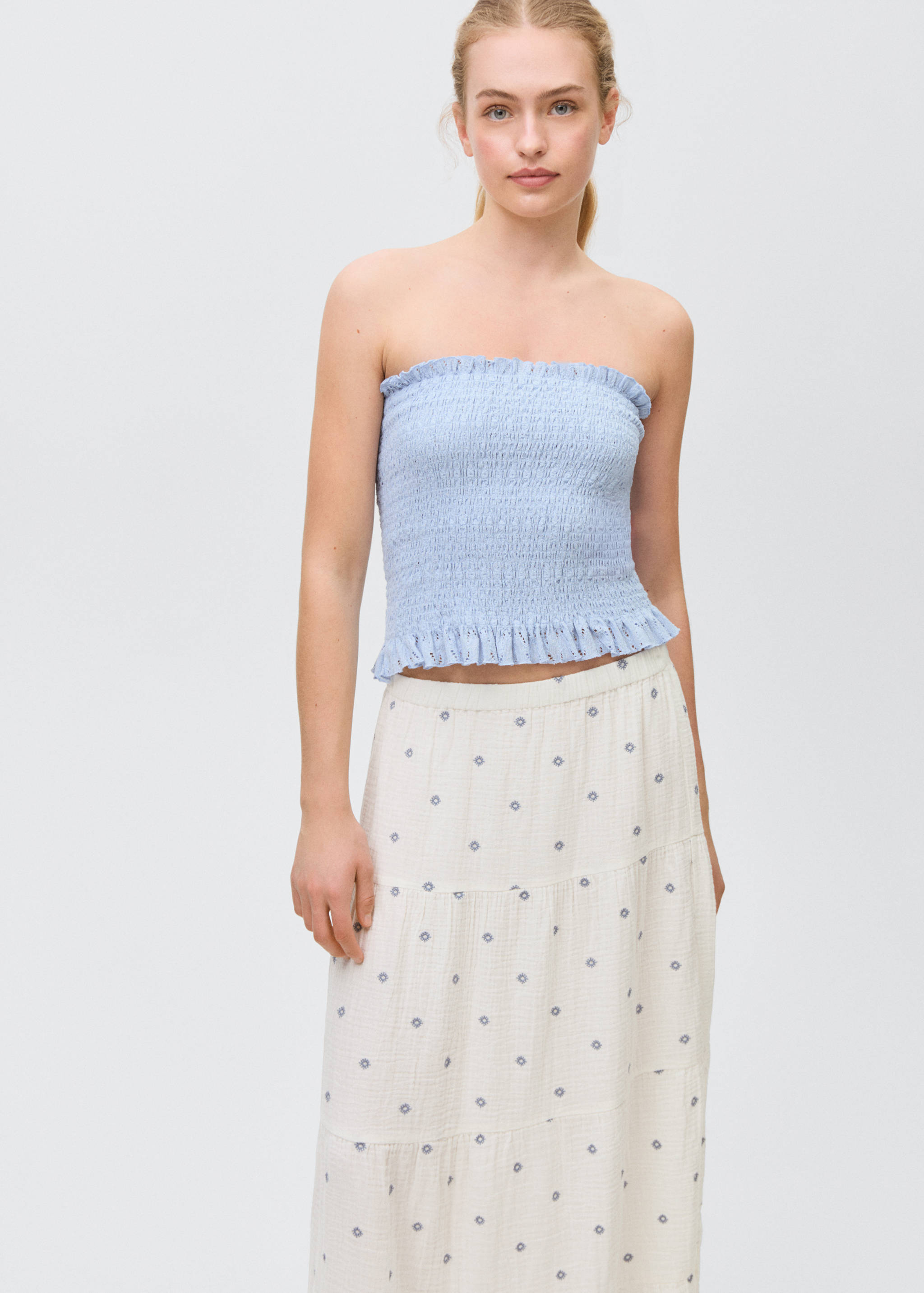 Ausgestellter Rock mit Stickereien - Detail des Artikels 1