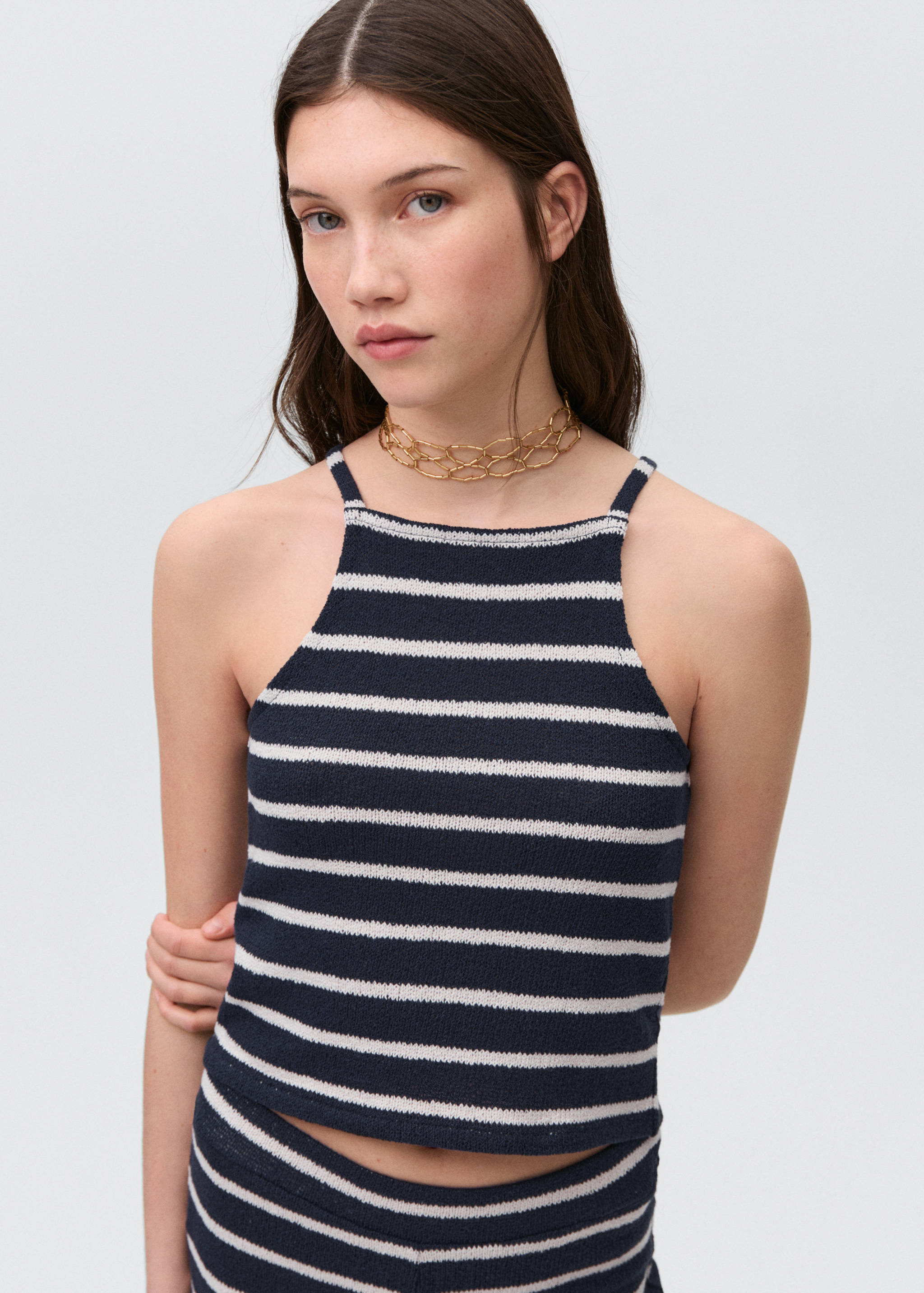 Top halter rayas - Plano medio