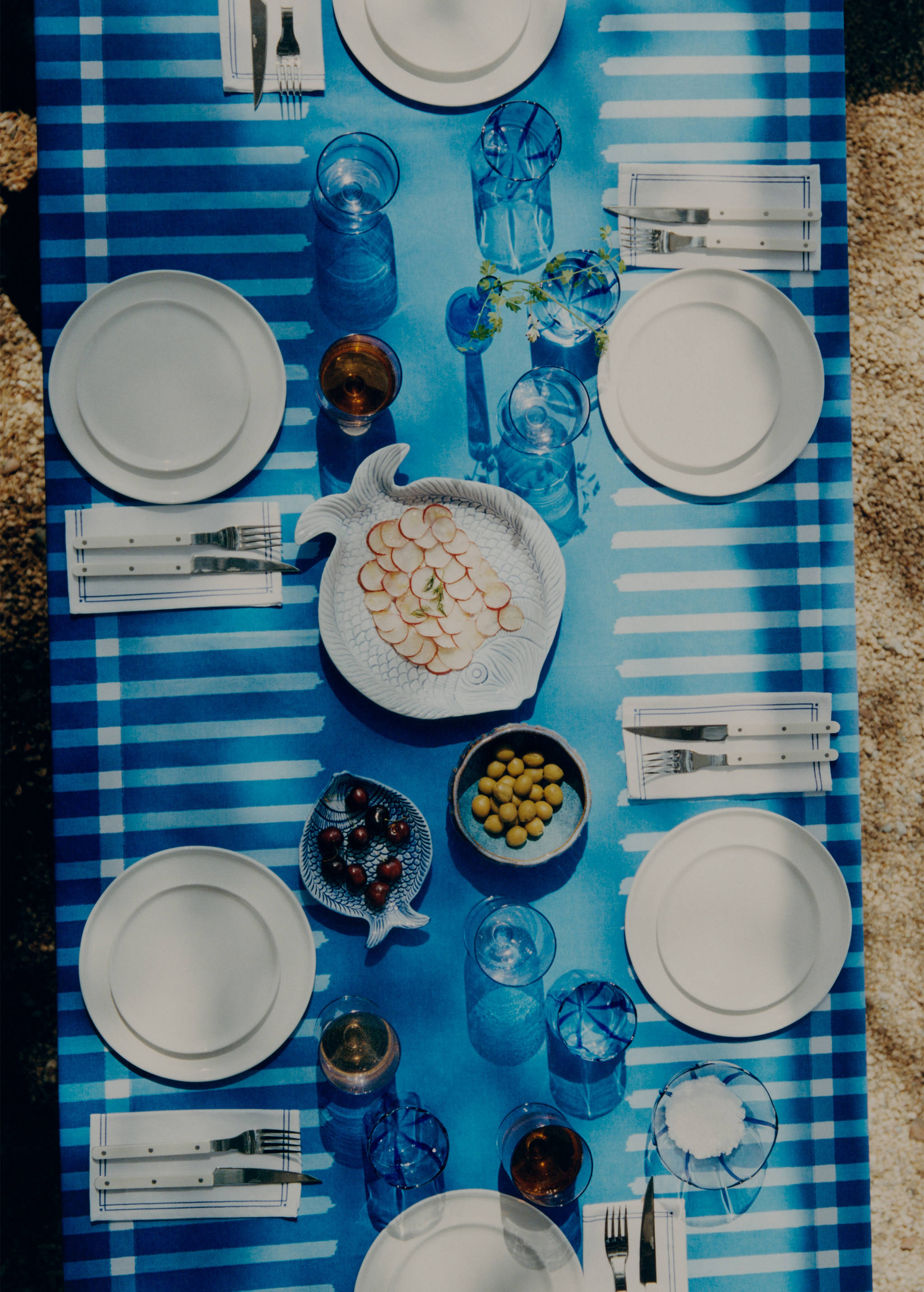 Duży półmisek z kamionki z wypukłym wzorem - Szczegóły artykułu 6