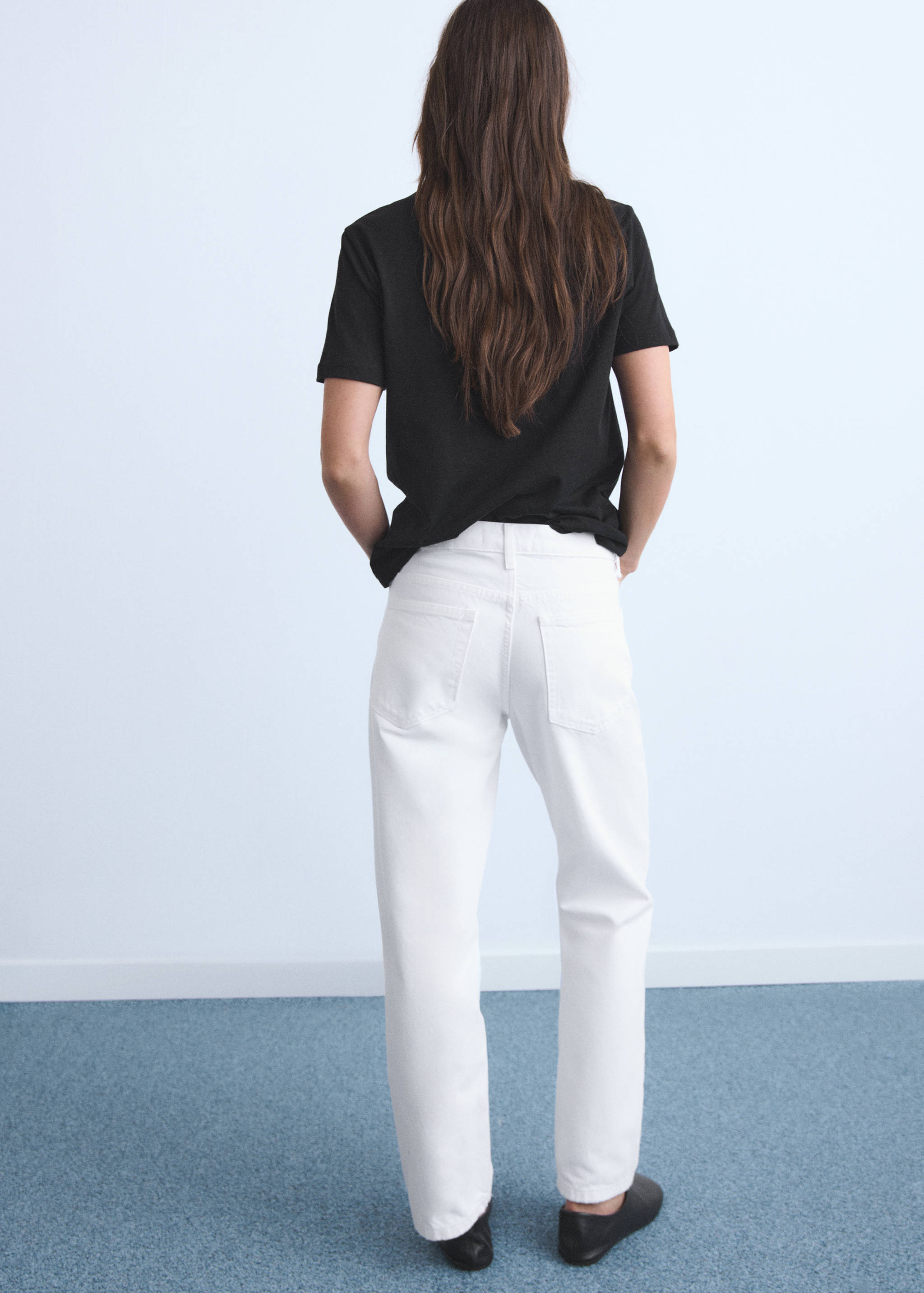 Mid-rise straight jeans - Reverse of the article