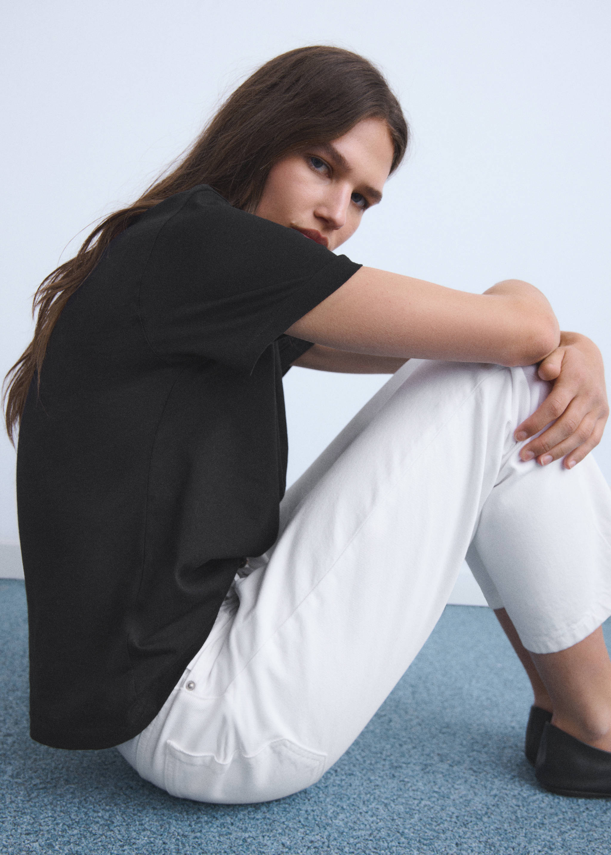 Mid-rise straight jeans - Details of the article 2