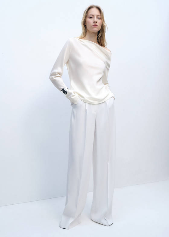 Drape yakalı saten bluz