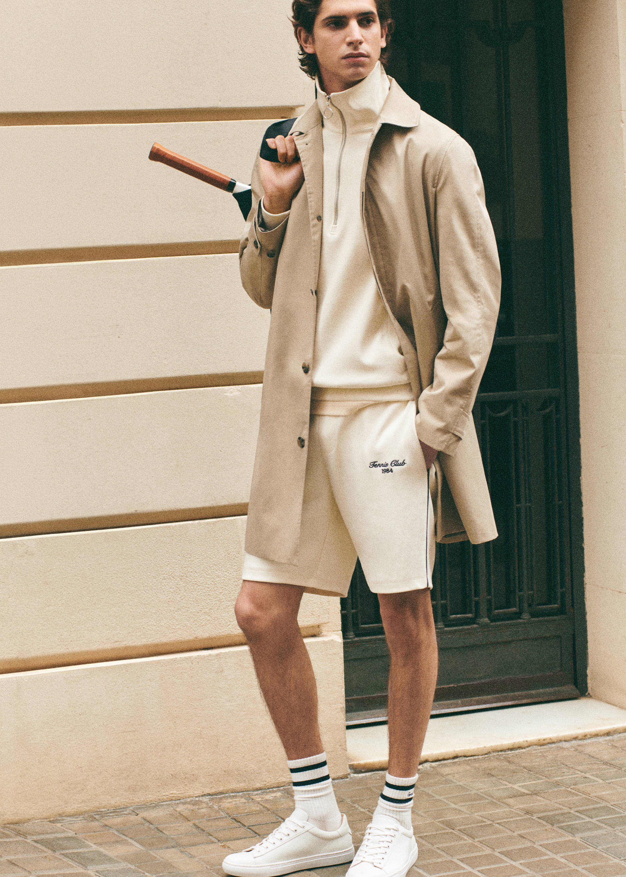 Cotton shorts with elastic waist - Details of the article 3