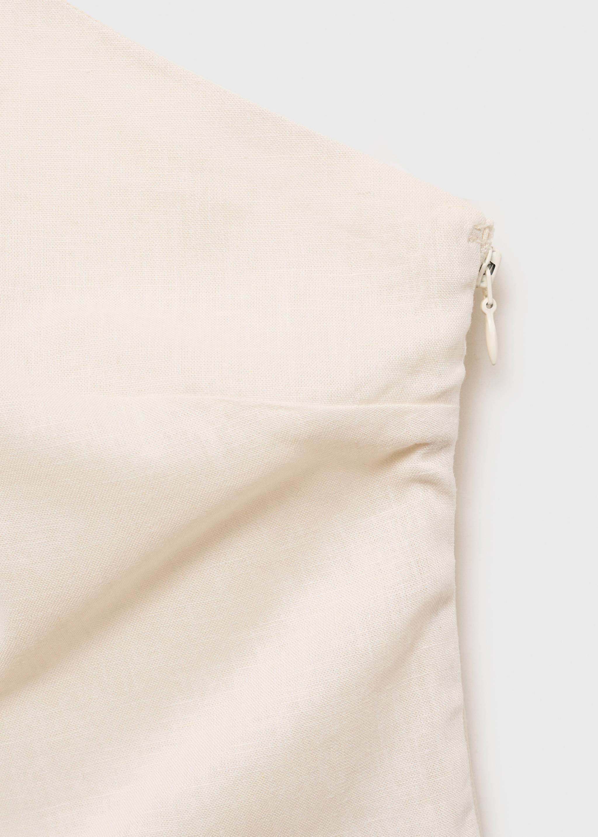 Asymmetrical linen top - Details of the article 0