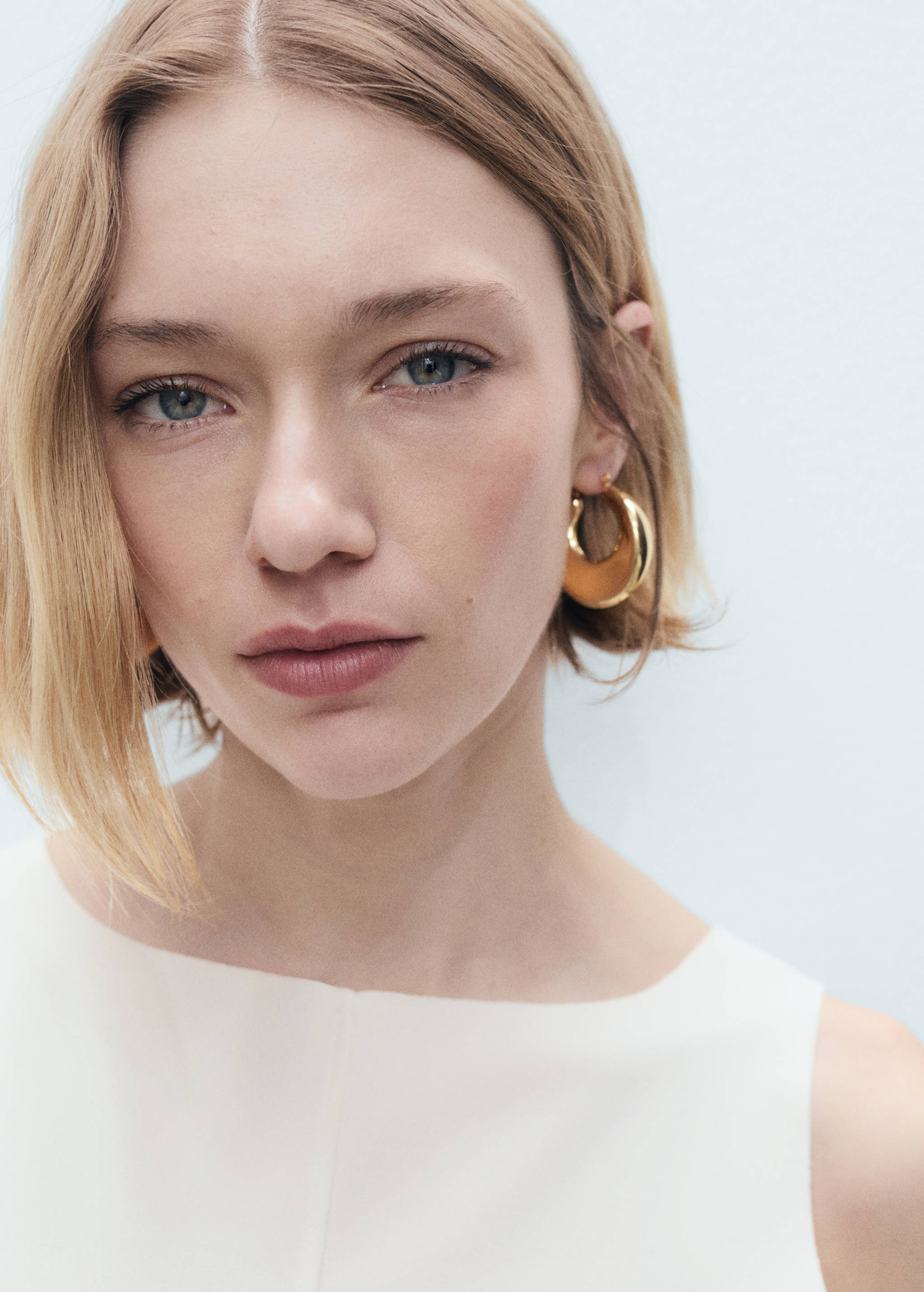 Vestido de malha com gola de barco - Pormenor do artigo 1